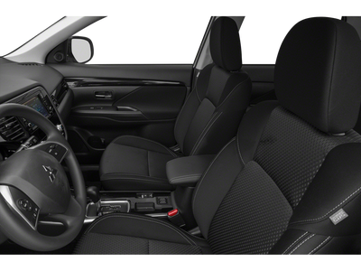 2020 Mitsubishi Outlander SE