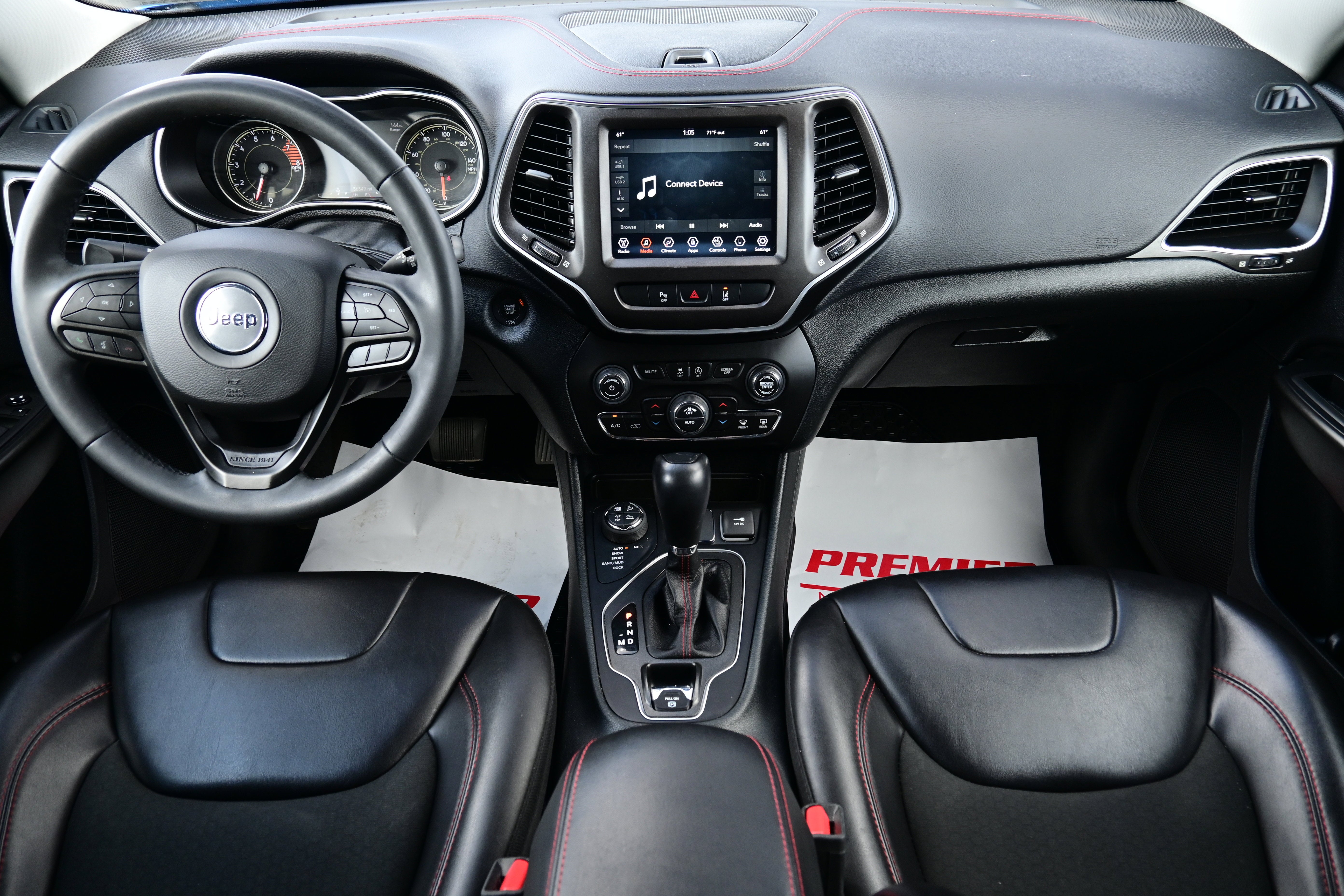 2022 Jeep Cherokee Trailhawk