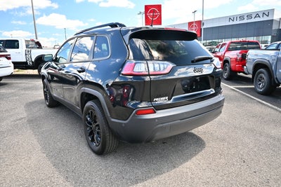 2023 Jeep Cherokee Altitude Lux