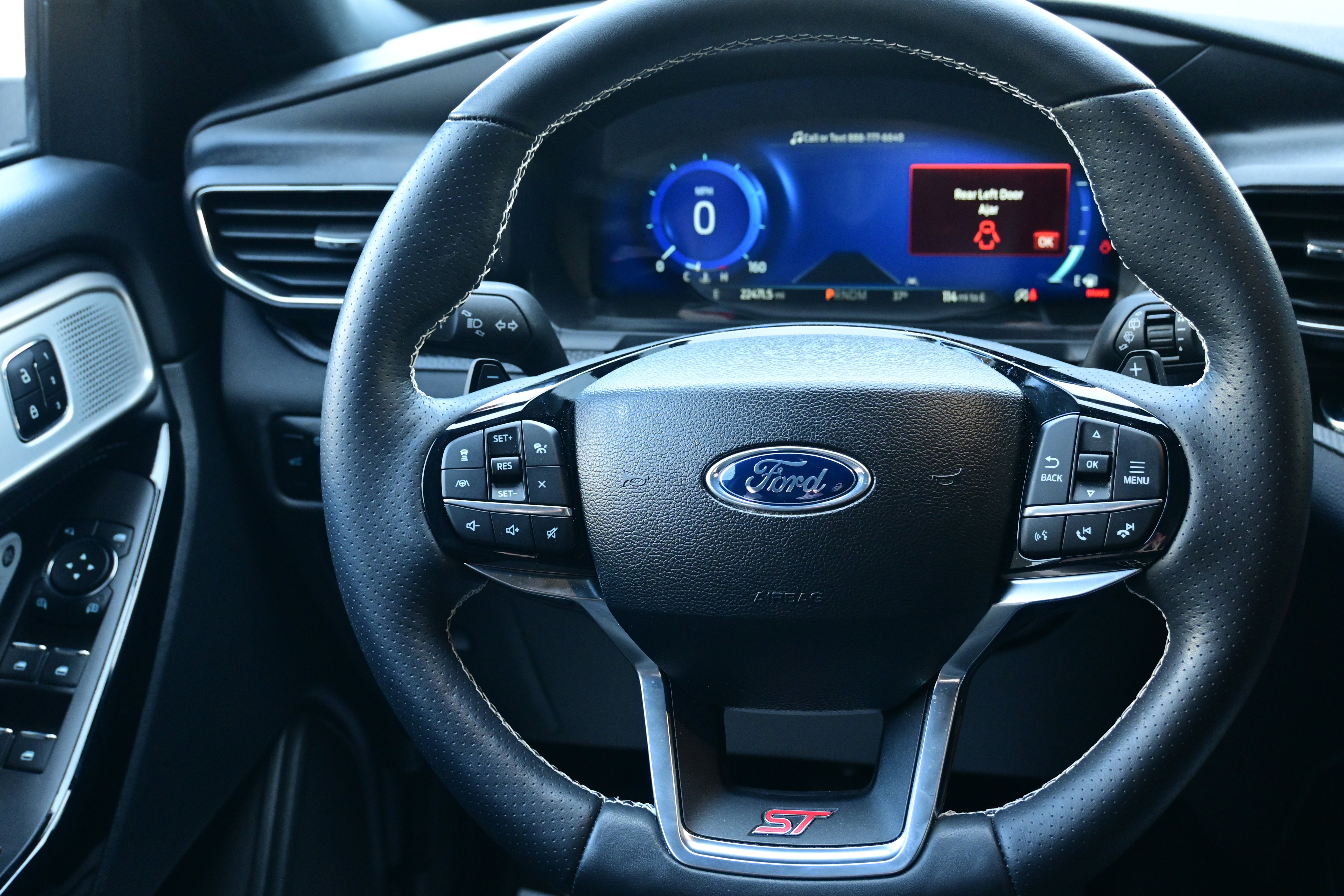 2024 Ford Explorer ST