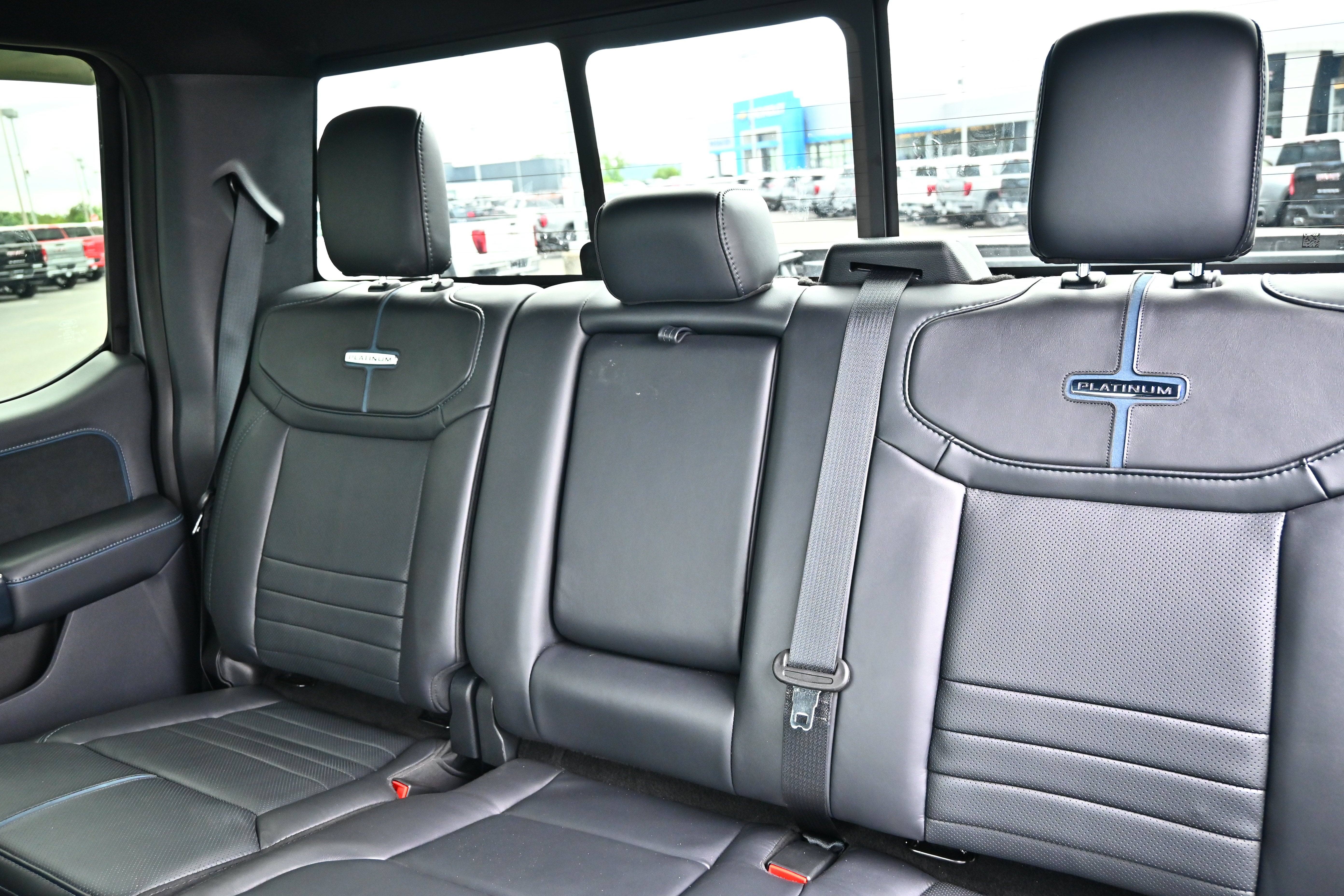 2026 Ford Super Duty F-250 SRW Platinum