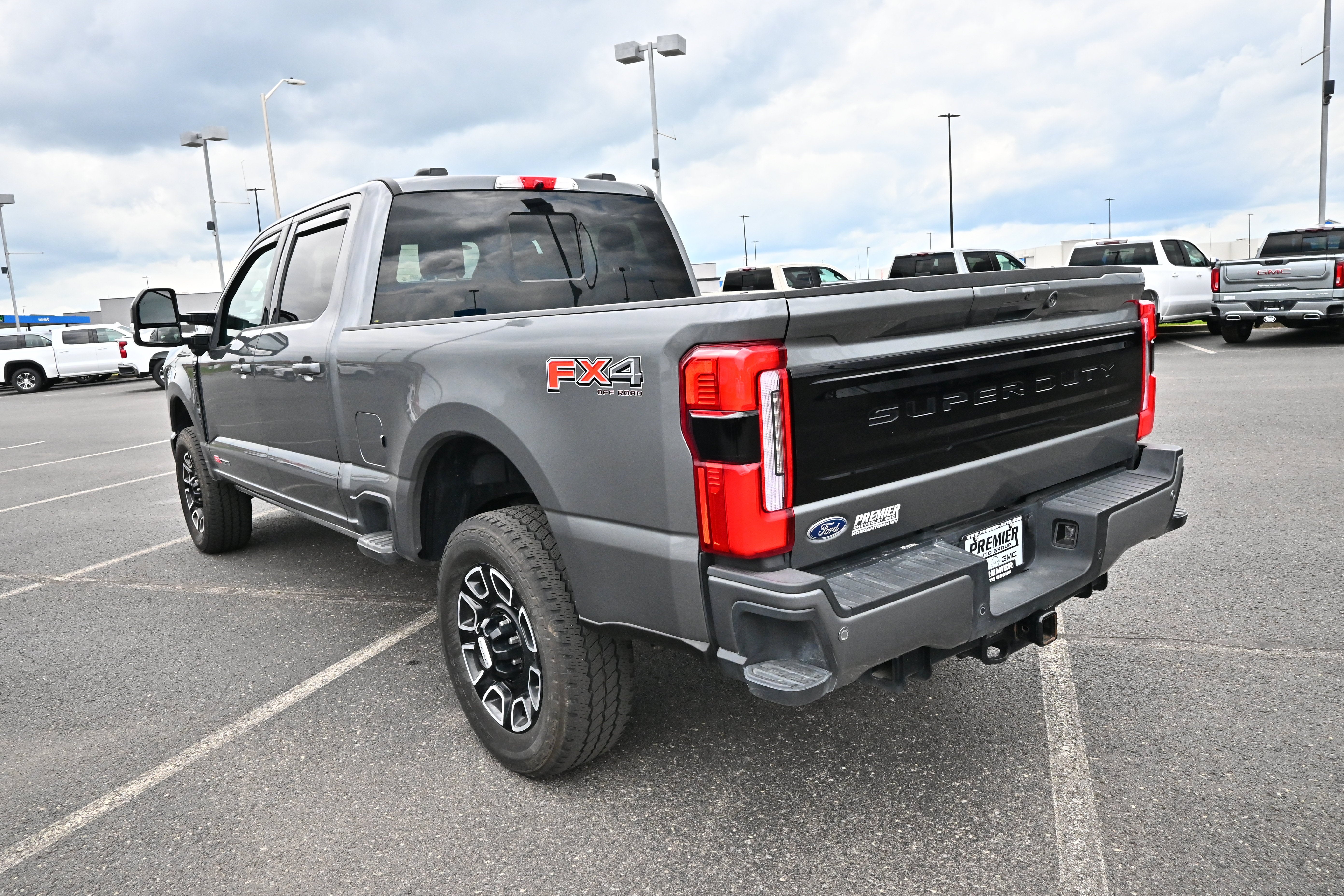 2026 Ford Super Duty F-250 SRW Platinum