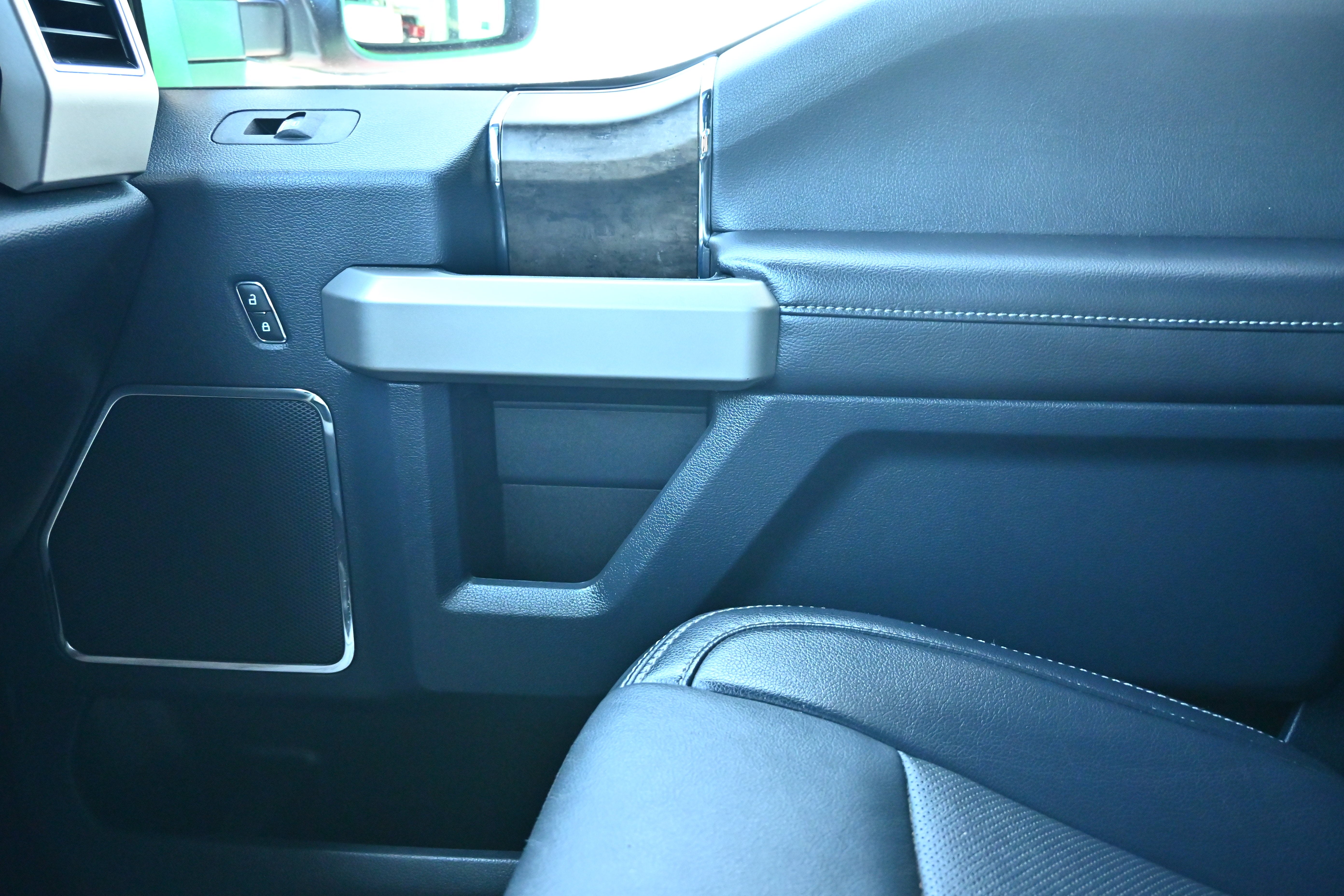 2022 Ford Super Duty F-250 SRW LARIAT