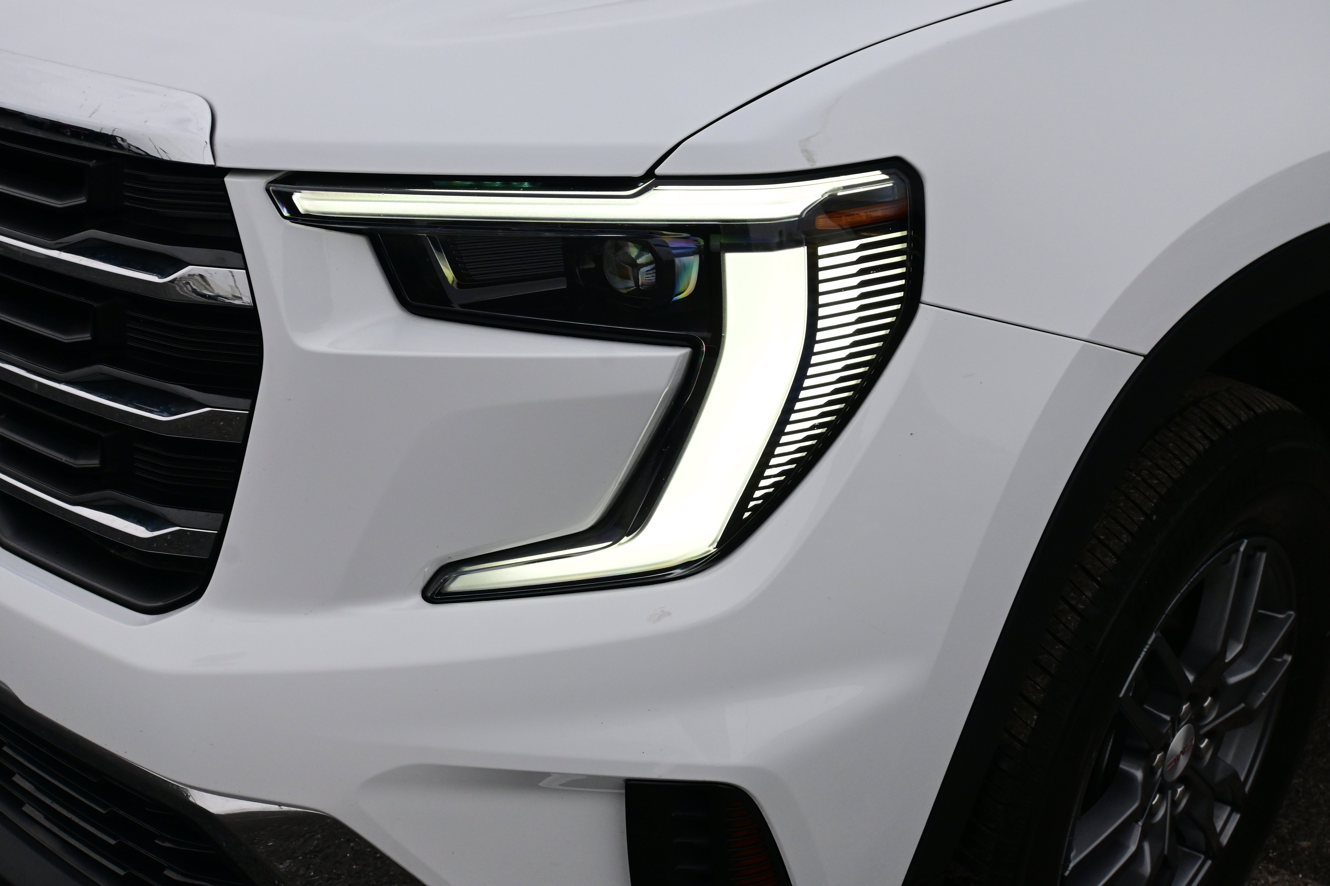 2025 GMC Acadia AWD Elevation