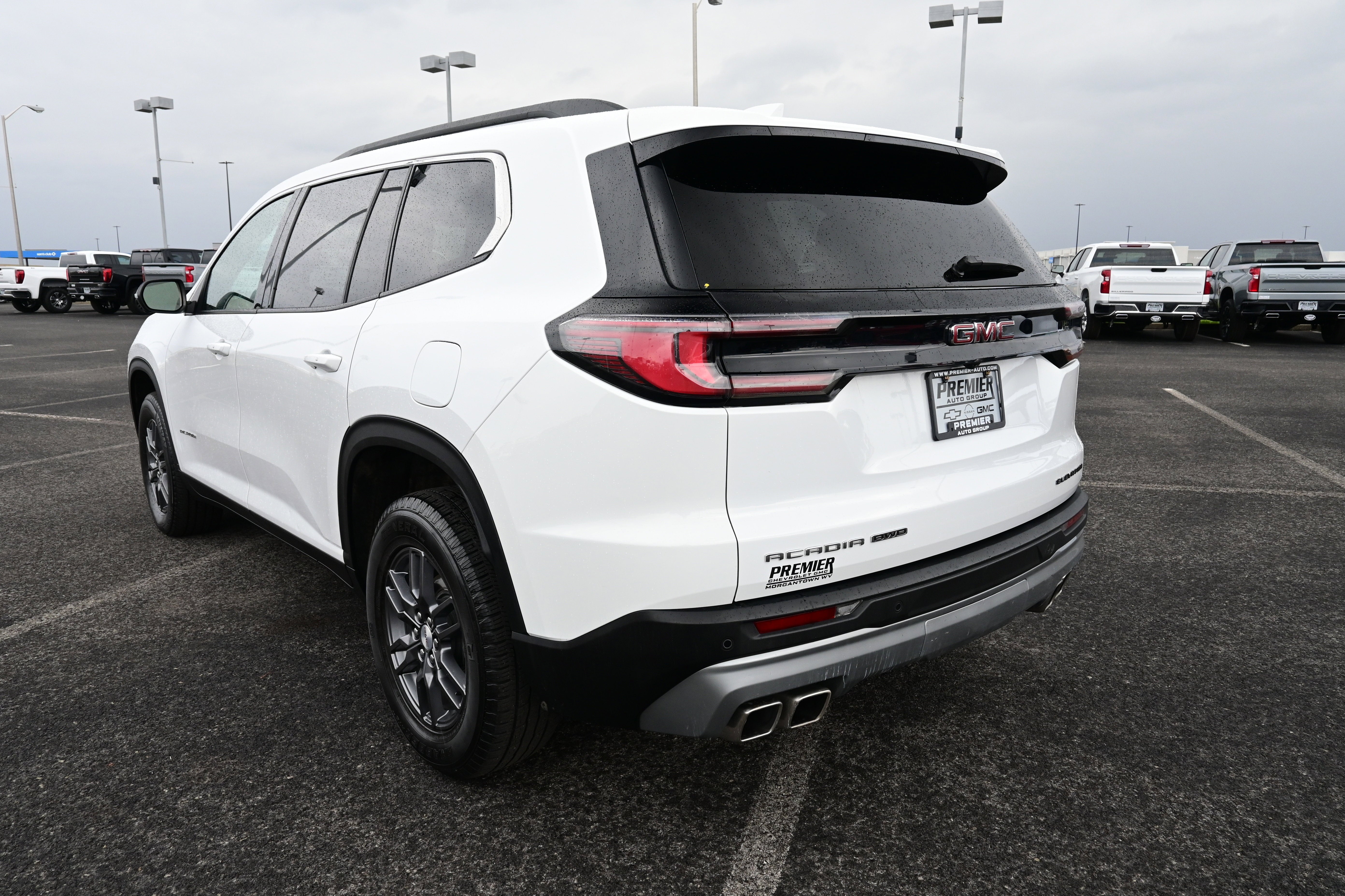 2025 GMC Acadia AWD Elevation
