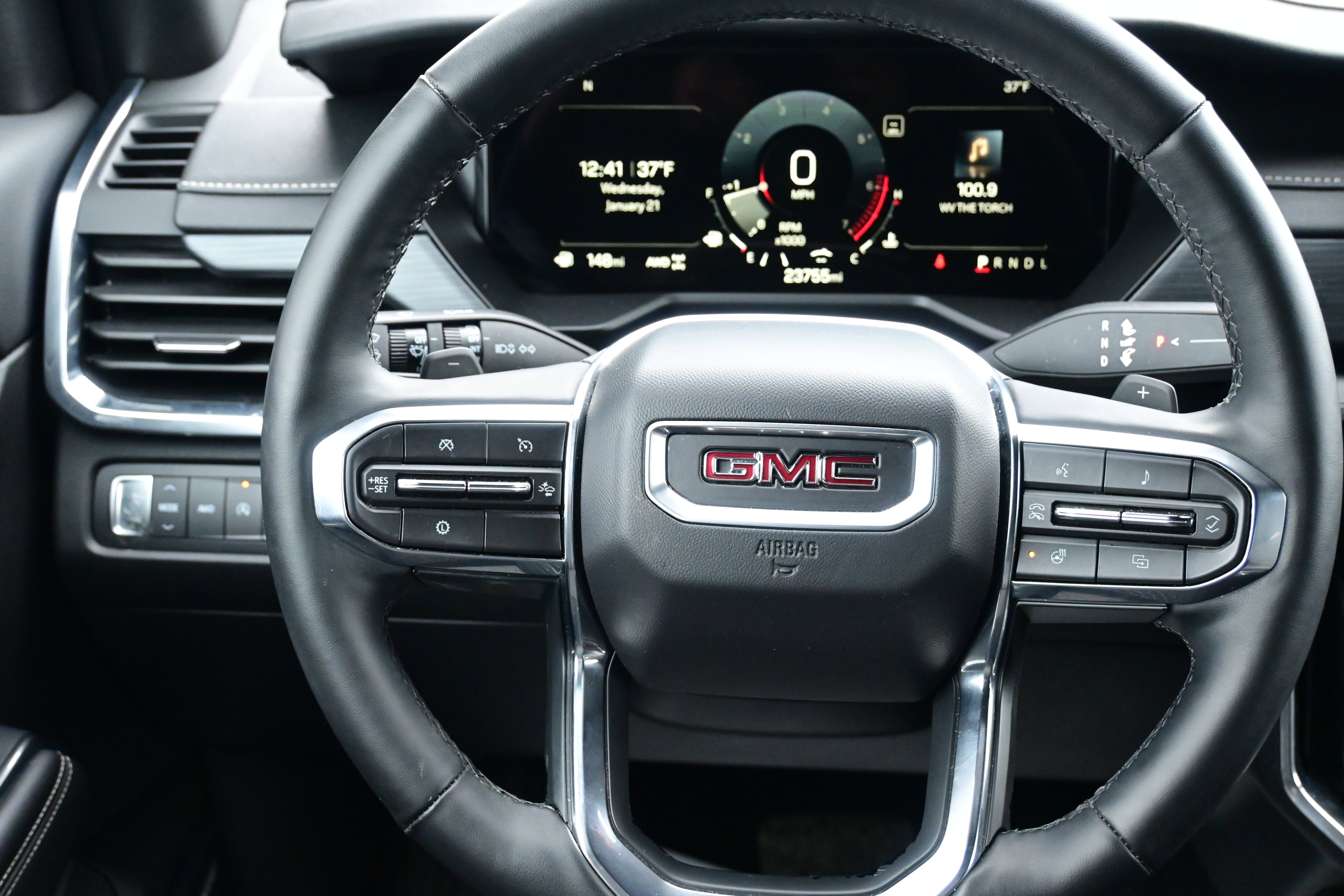 2025 GMC Acadia AWD Elevation