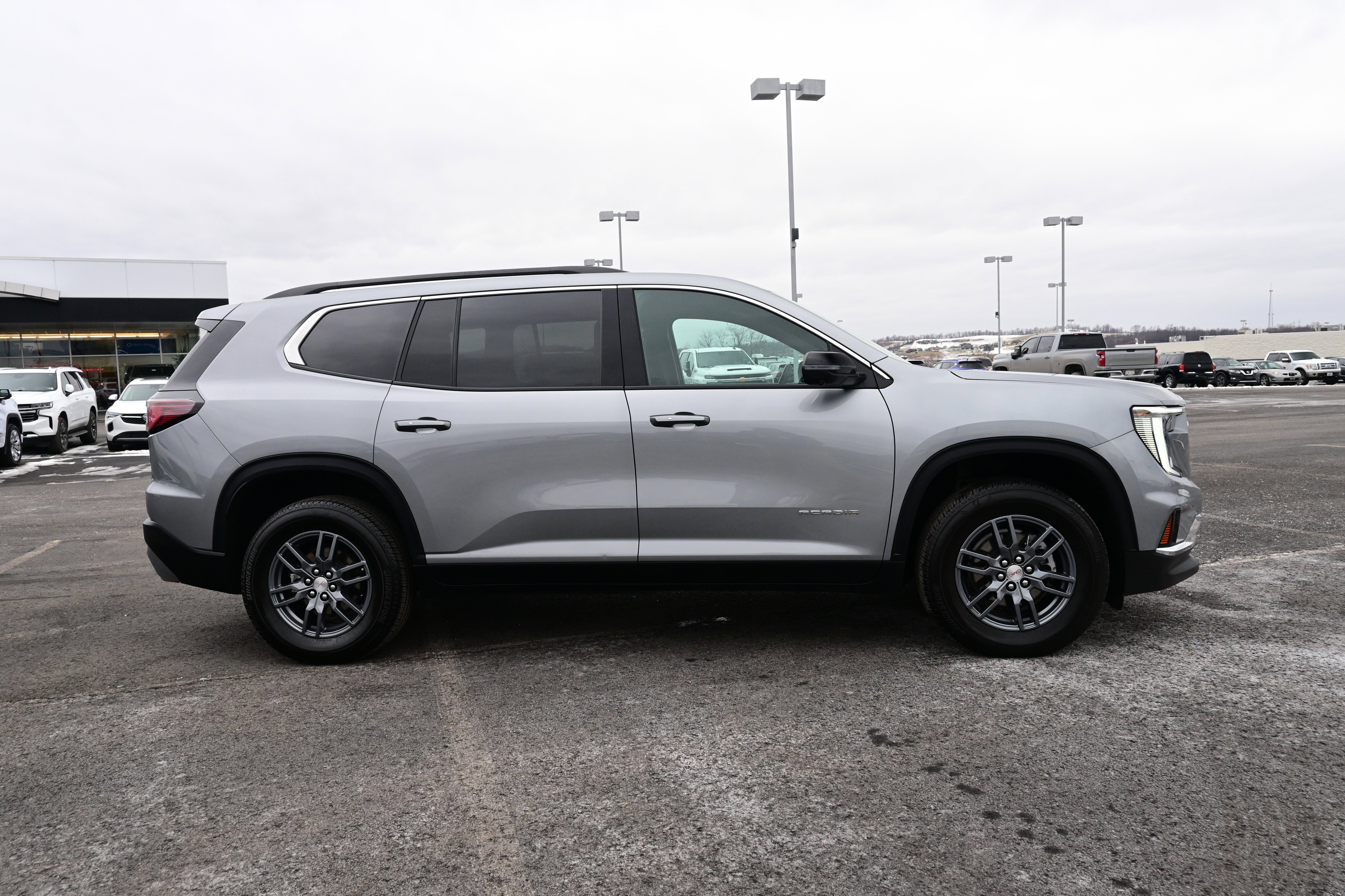 2025 GMC Acadia AWD Elevation