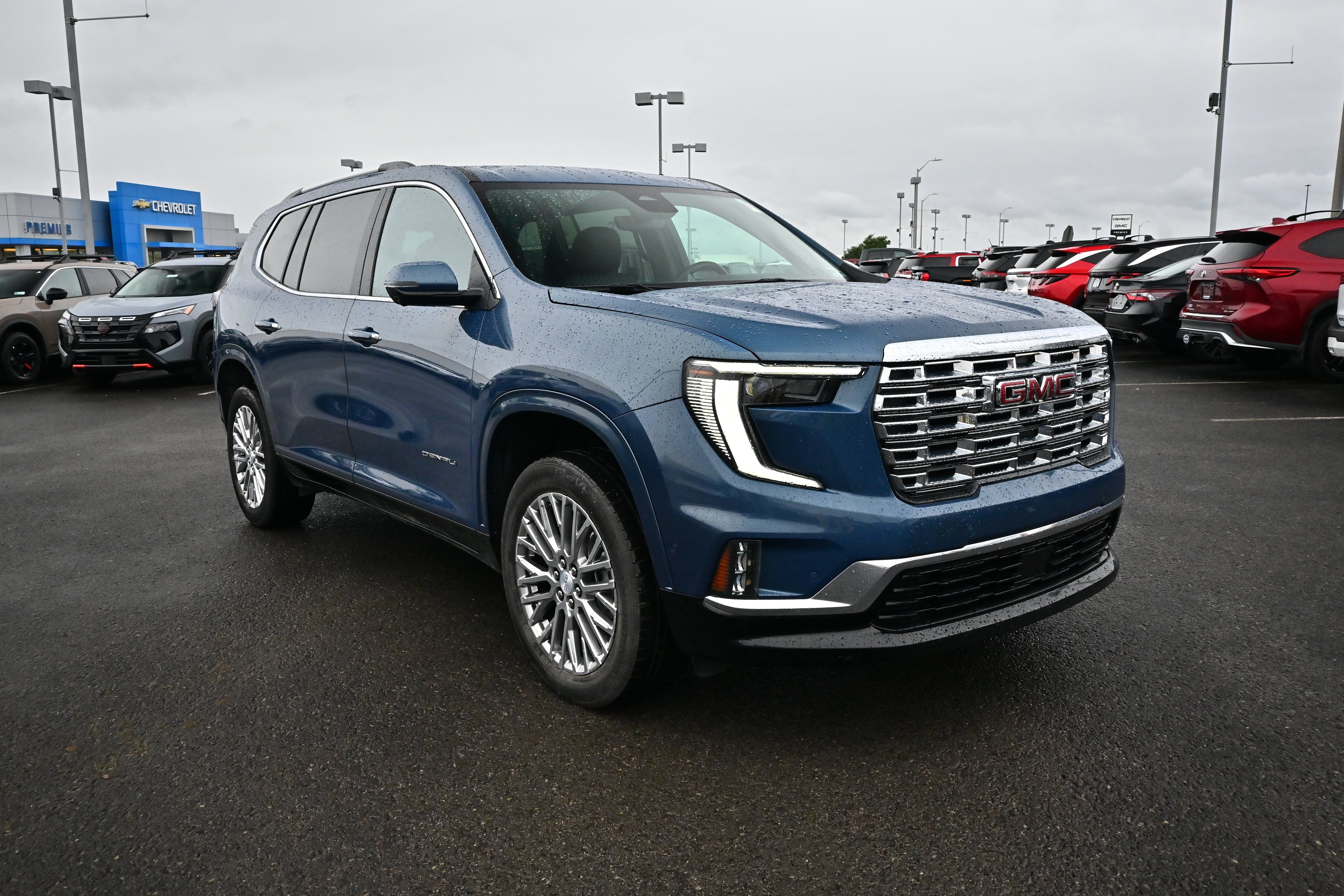 2025 GMC Acadia AWD Denali