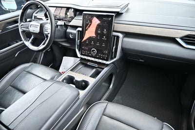 2025 GMC Acadia AWD Denali