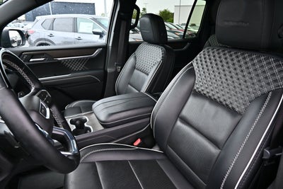 2025 GMC Acadia AWD Denali