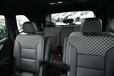 2025 GMC Acadia AWD Denali