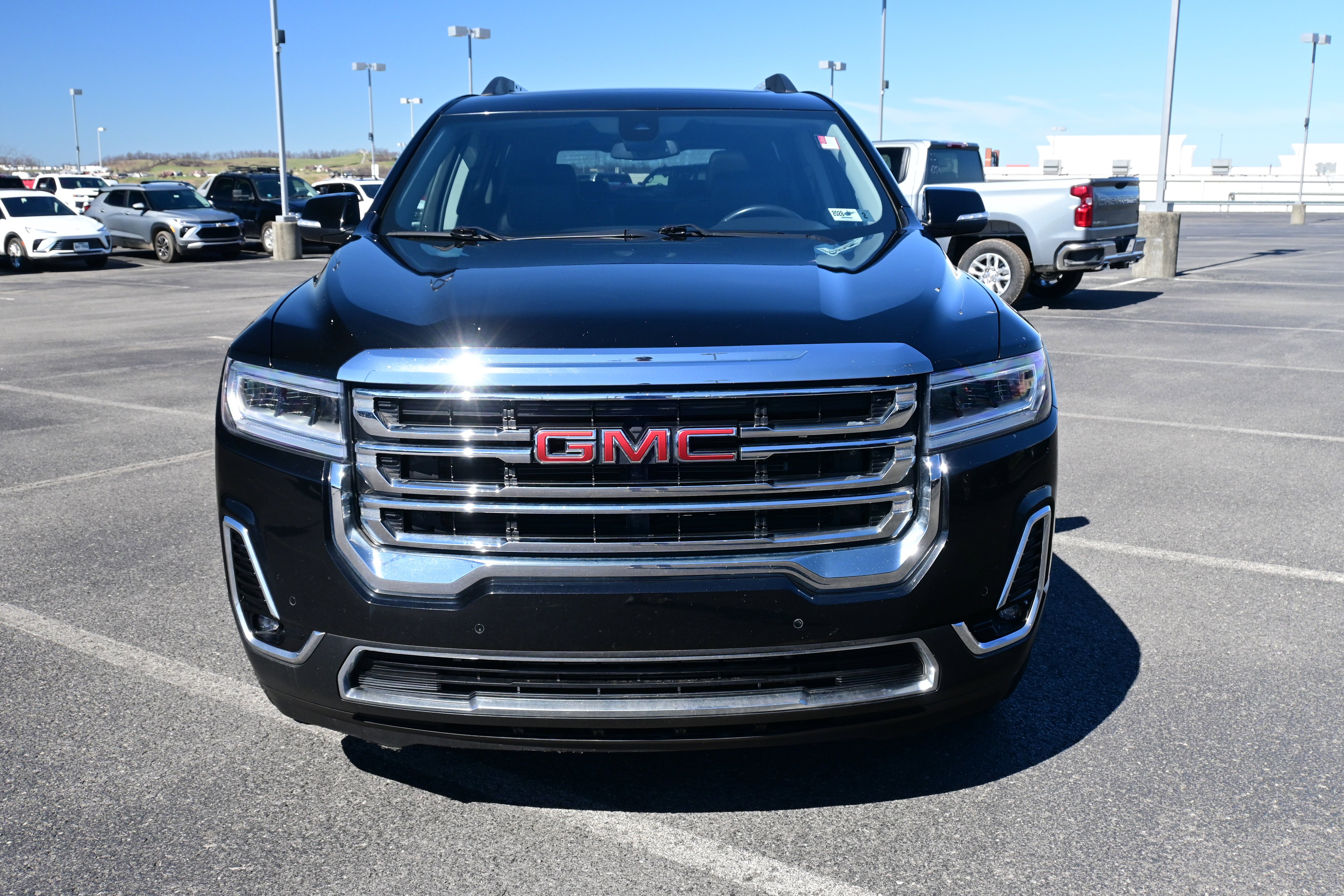 2022 GMC Acadia SLT