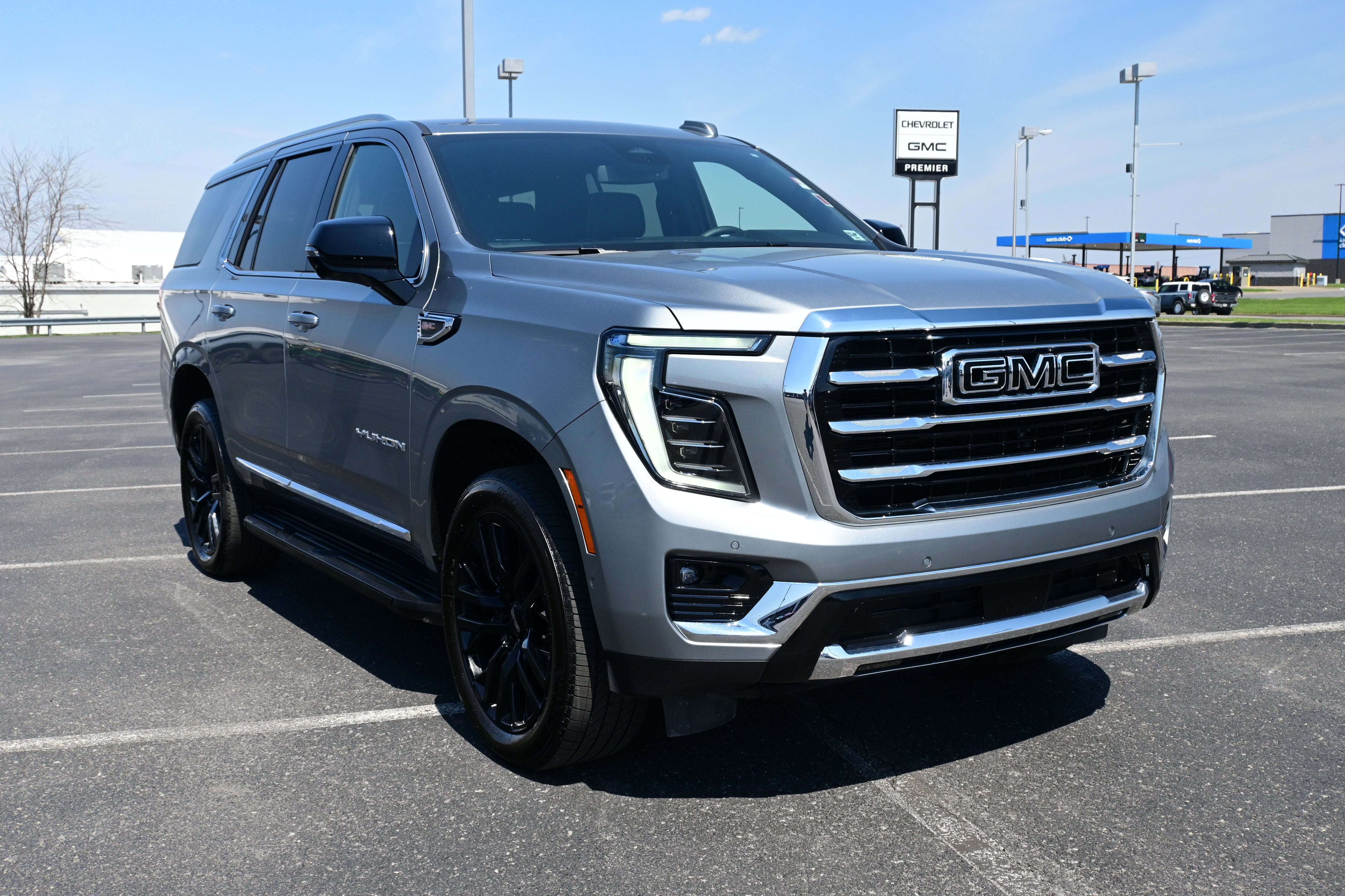 2025 GMC Yukon Elevation