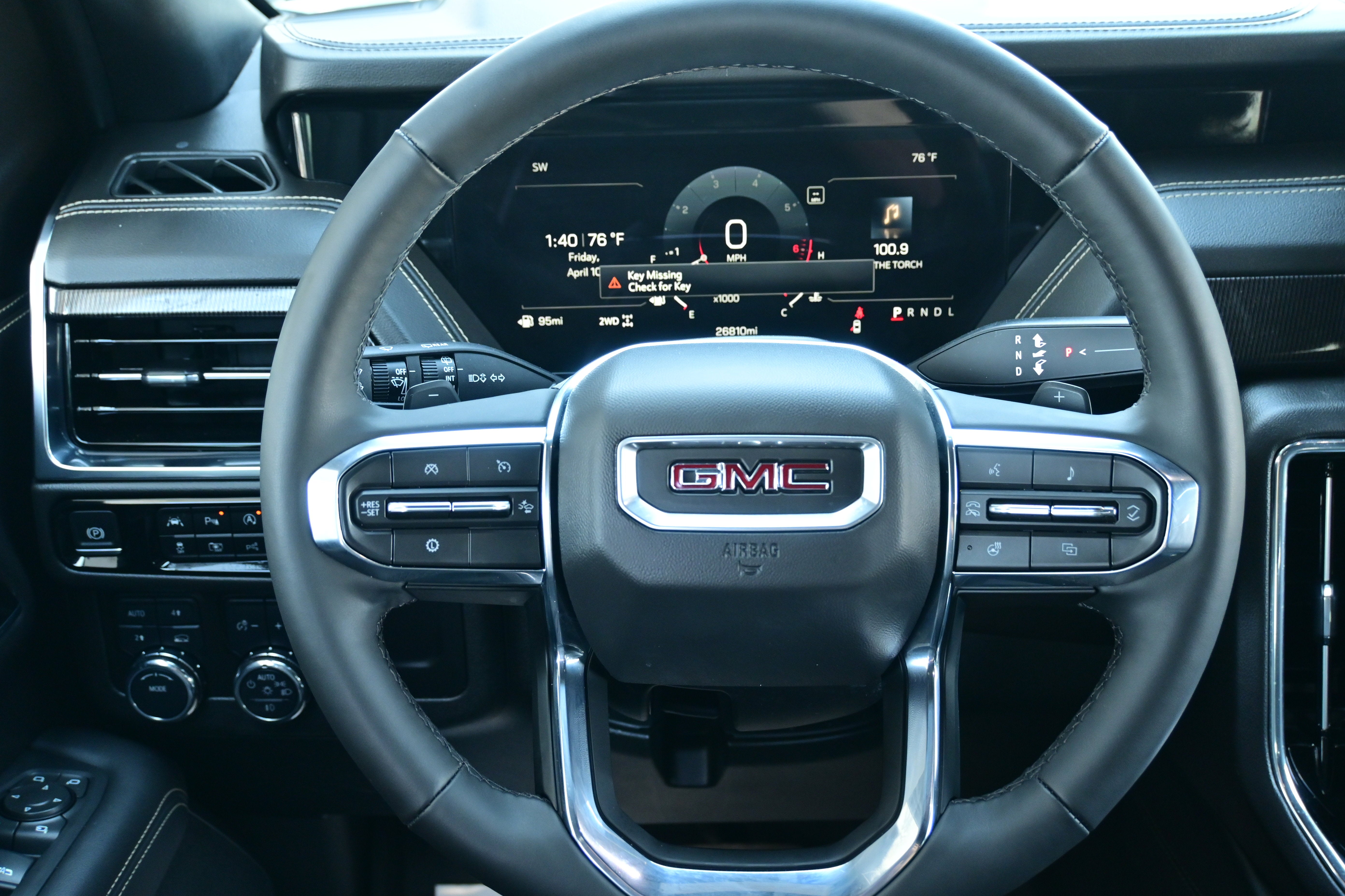 2025 GMC Yukon Elevation