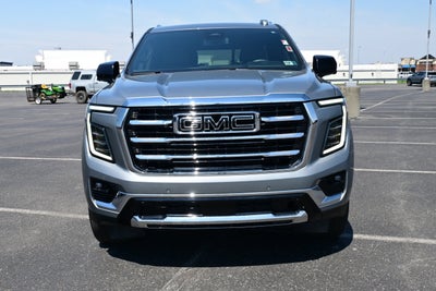2025 GMC Yukon Elevation