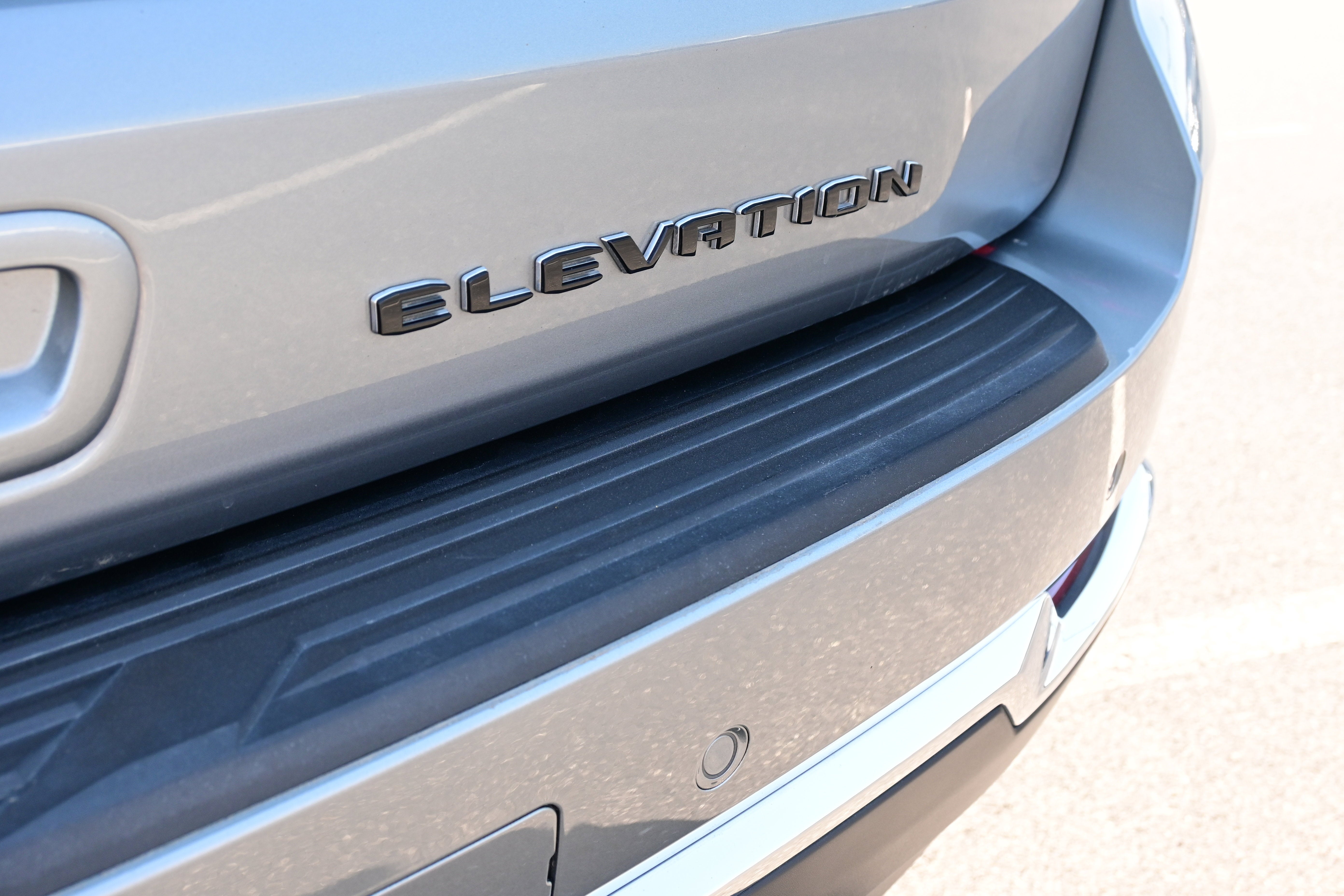 2025 GMC Yukon Elevation