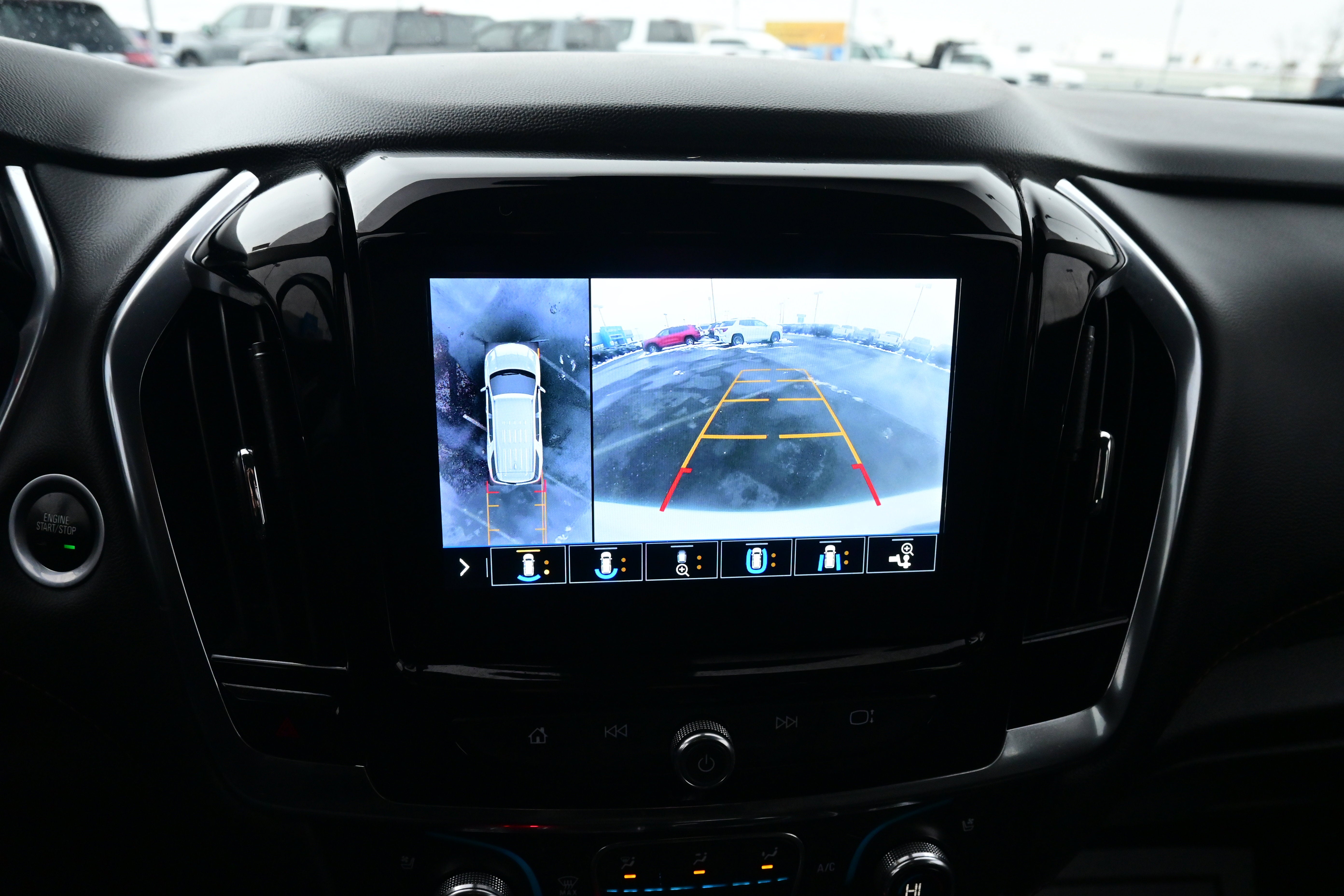 2021 Chevrolet Traverse Premier