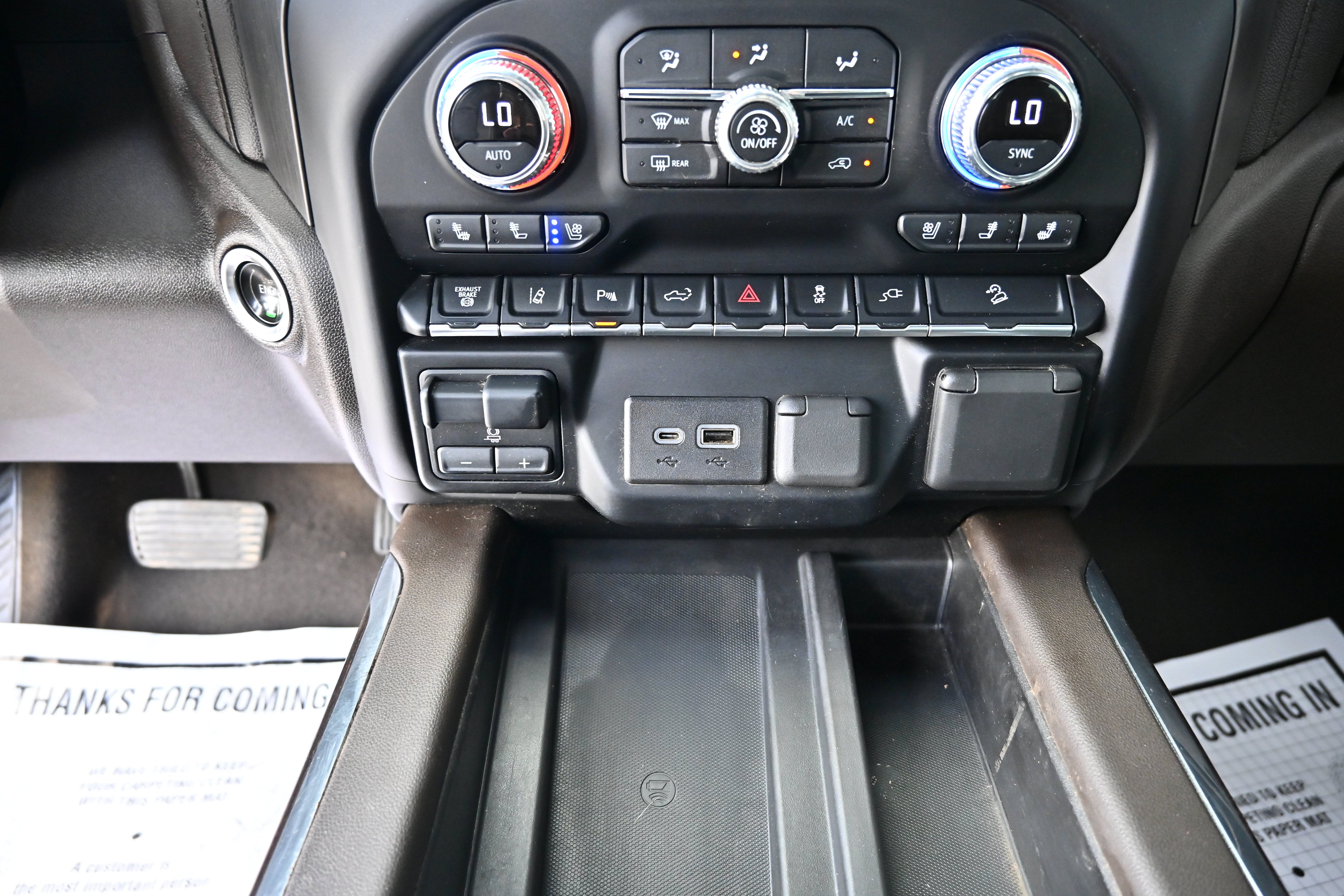 2022 GMC Sierra 3500HD Denali