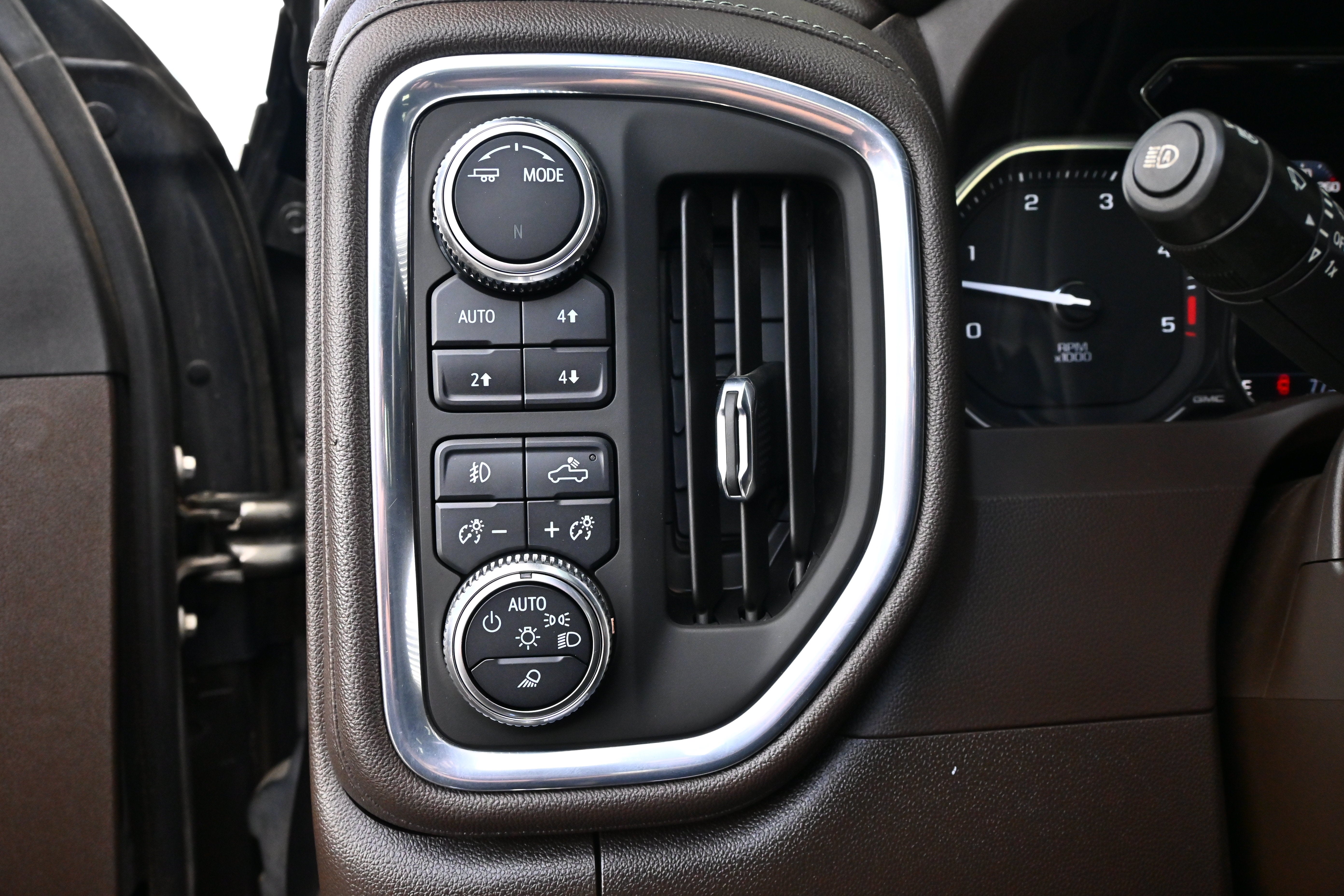 2022 GMC Sierra 3500HD Denali