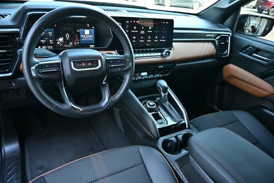 2024 GMC Canyon 4WD AT4