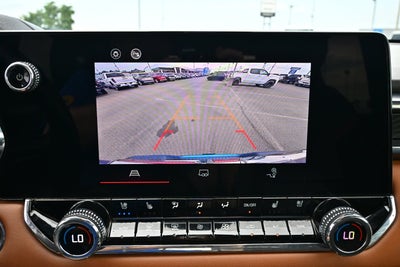 2023 GMC Canyon 4WD AT4