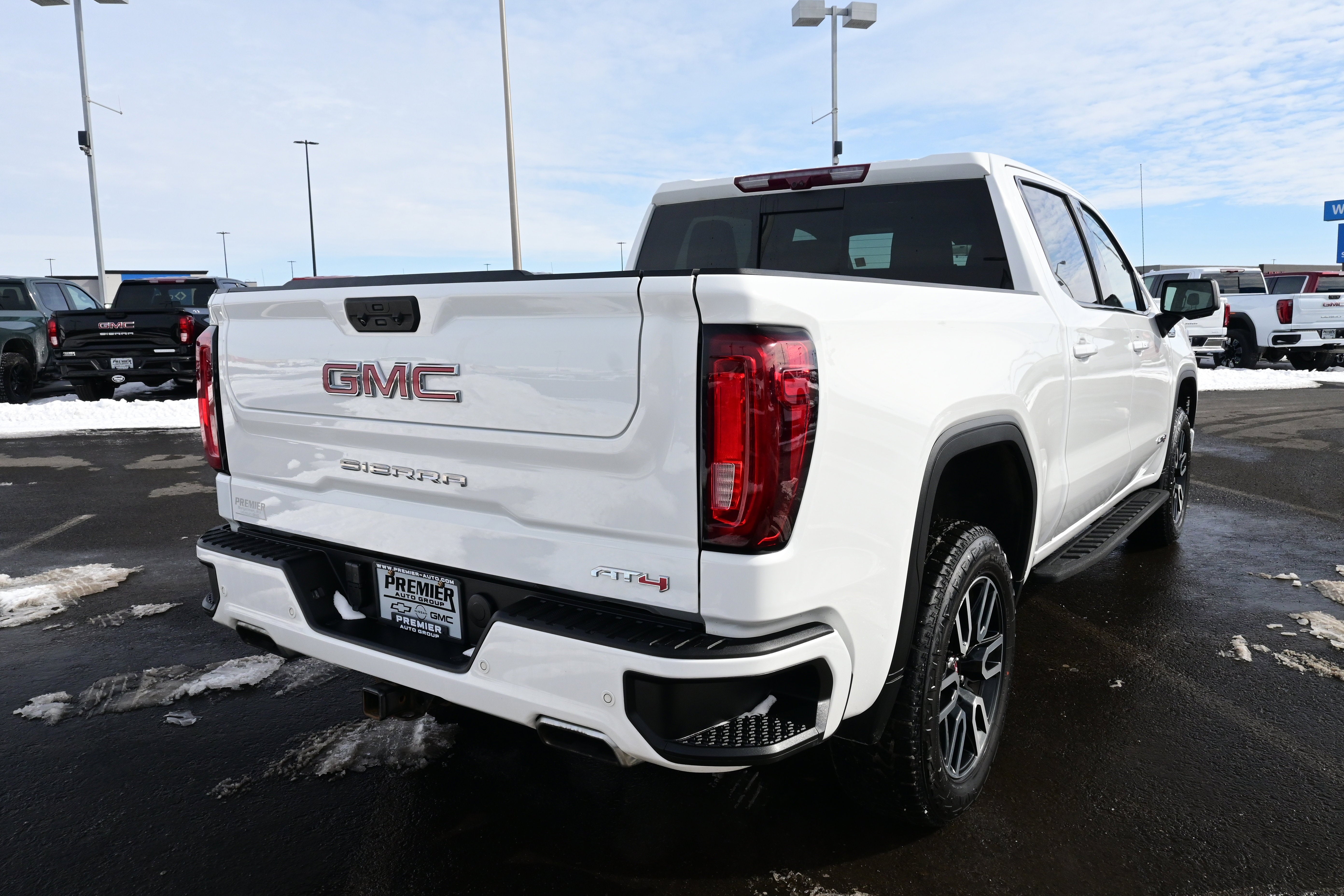 2023 GMC Sierra 1500 AT4