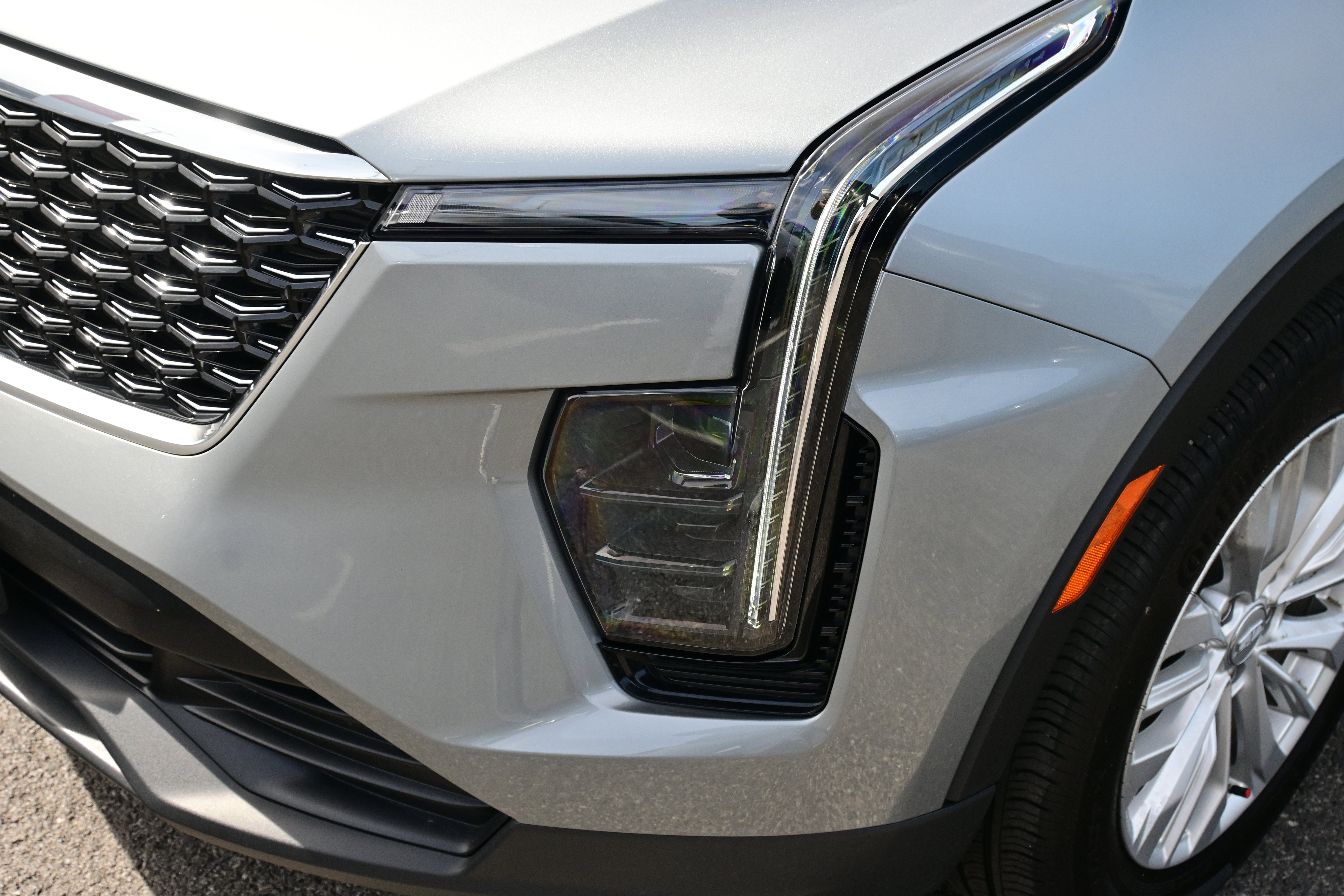 2024 Cadillac XT4 AWD Luxury