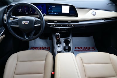 2024 Cadillac XT4 AWD Luxury