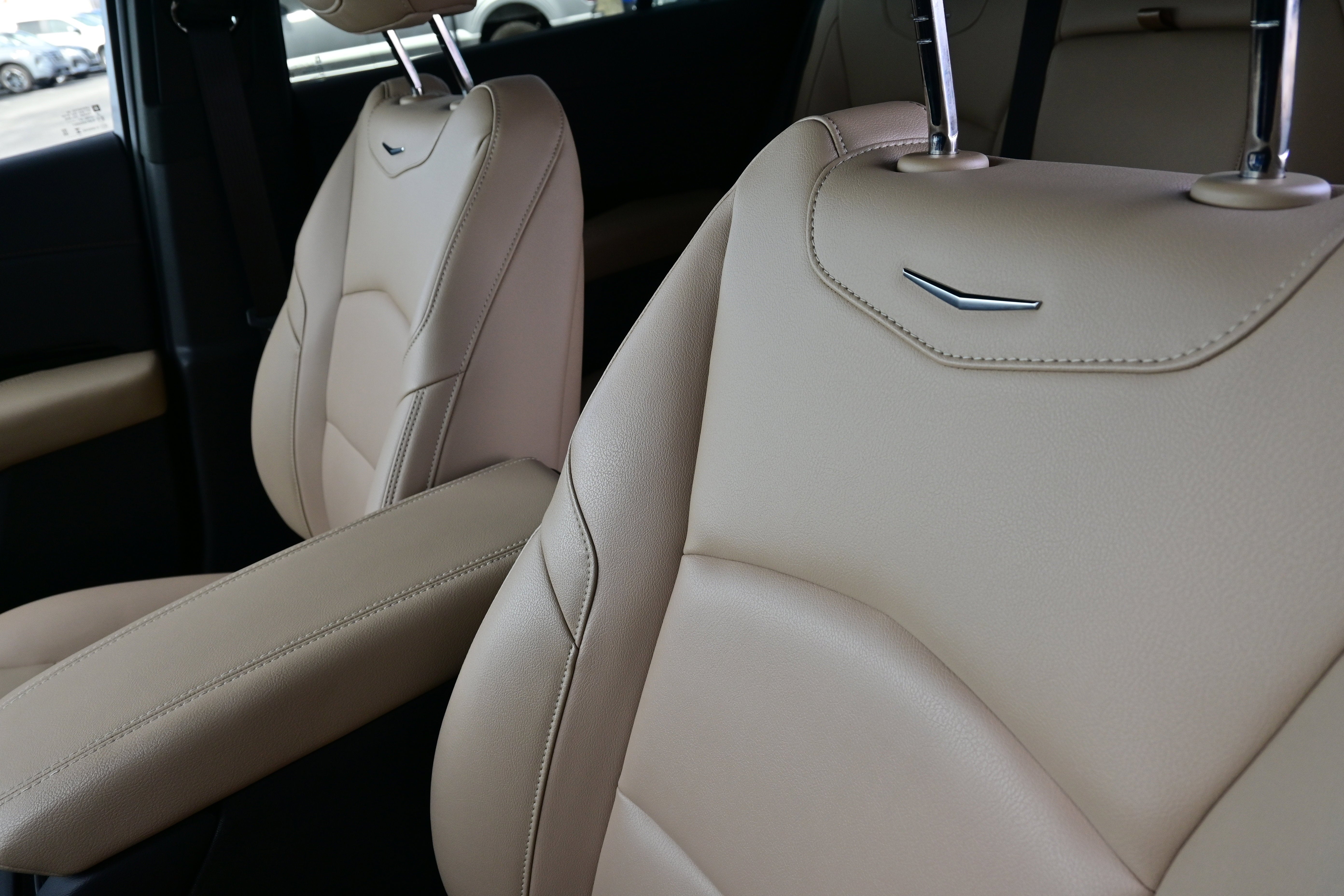 2024 Cadillac XT4 AWD Luxury