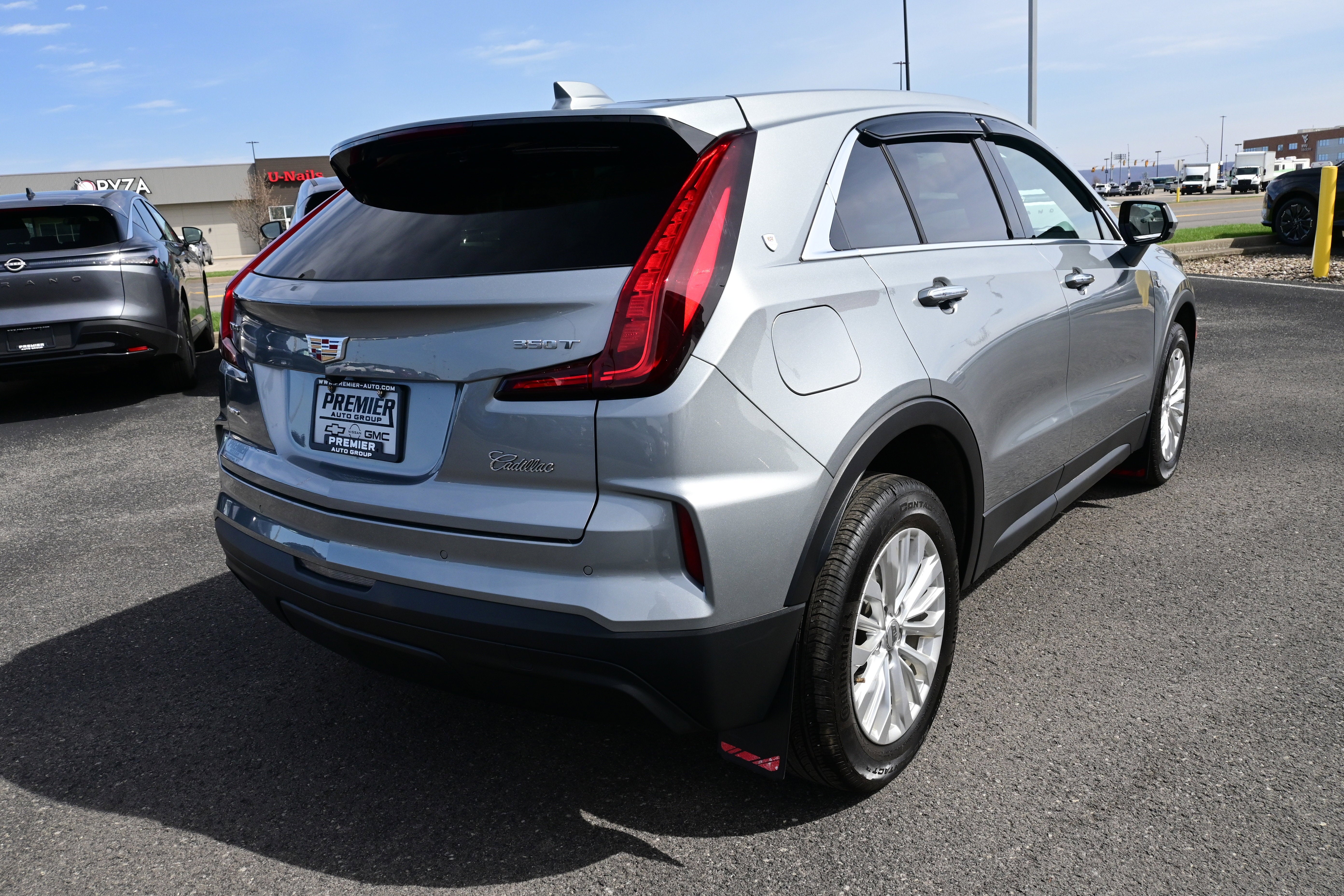 2024 Cadillac XT4 AWD Luxury
