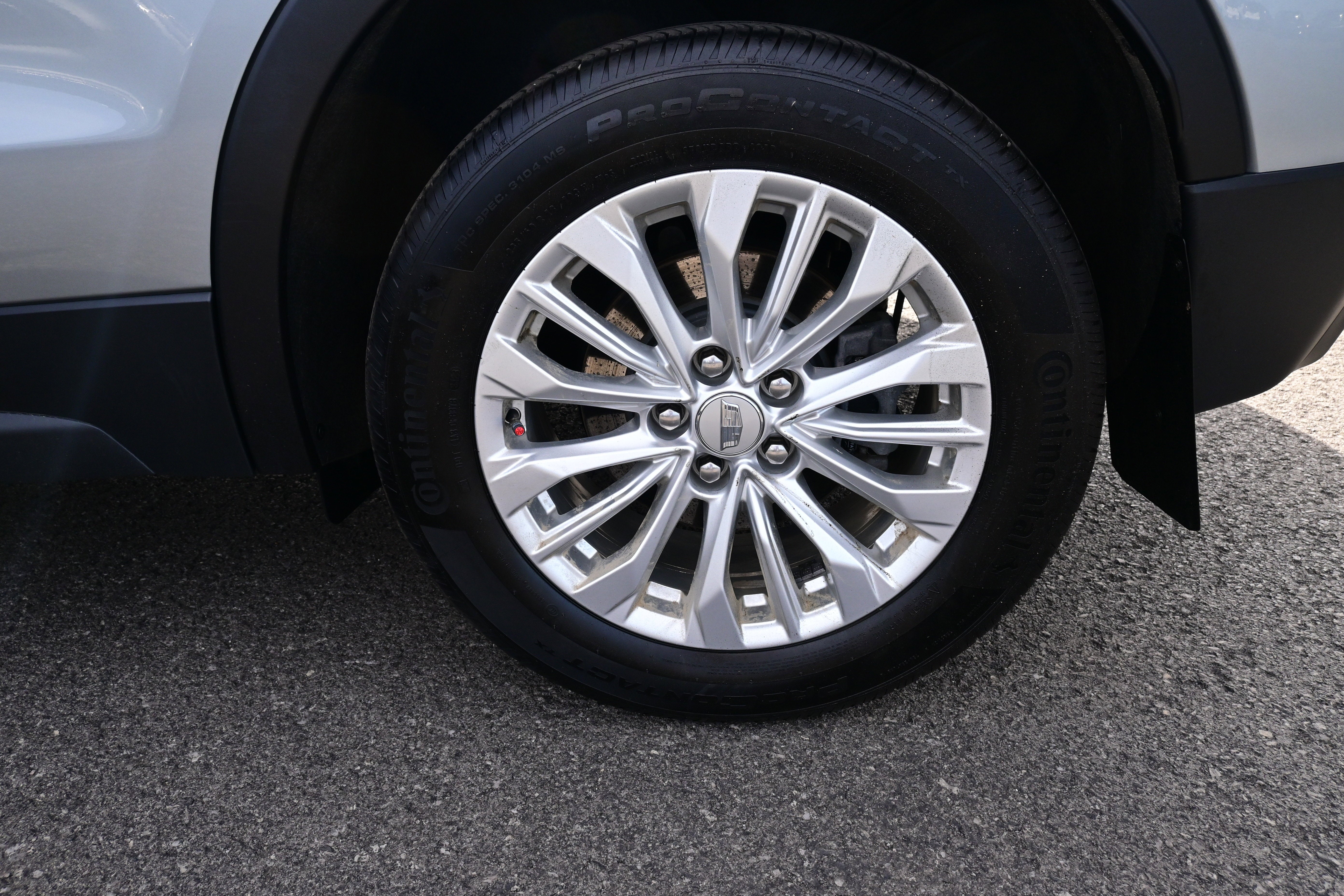 2024 Cadillac XT4 AWD Luxury