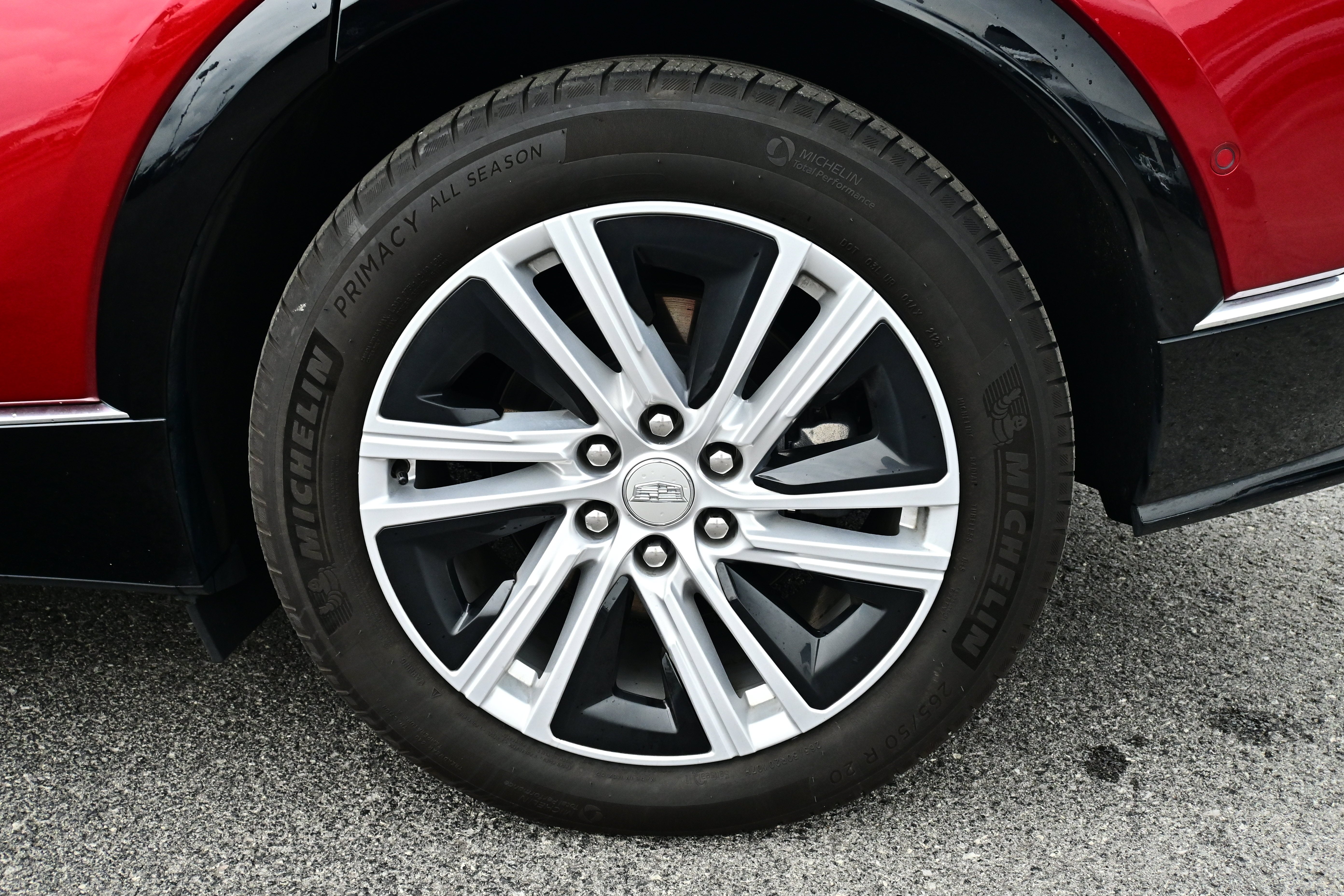 2024 Cadillac LYRIQ Tech