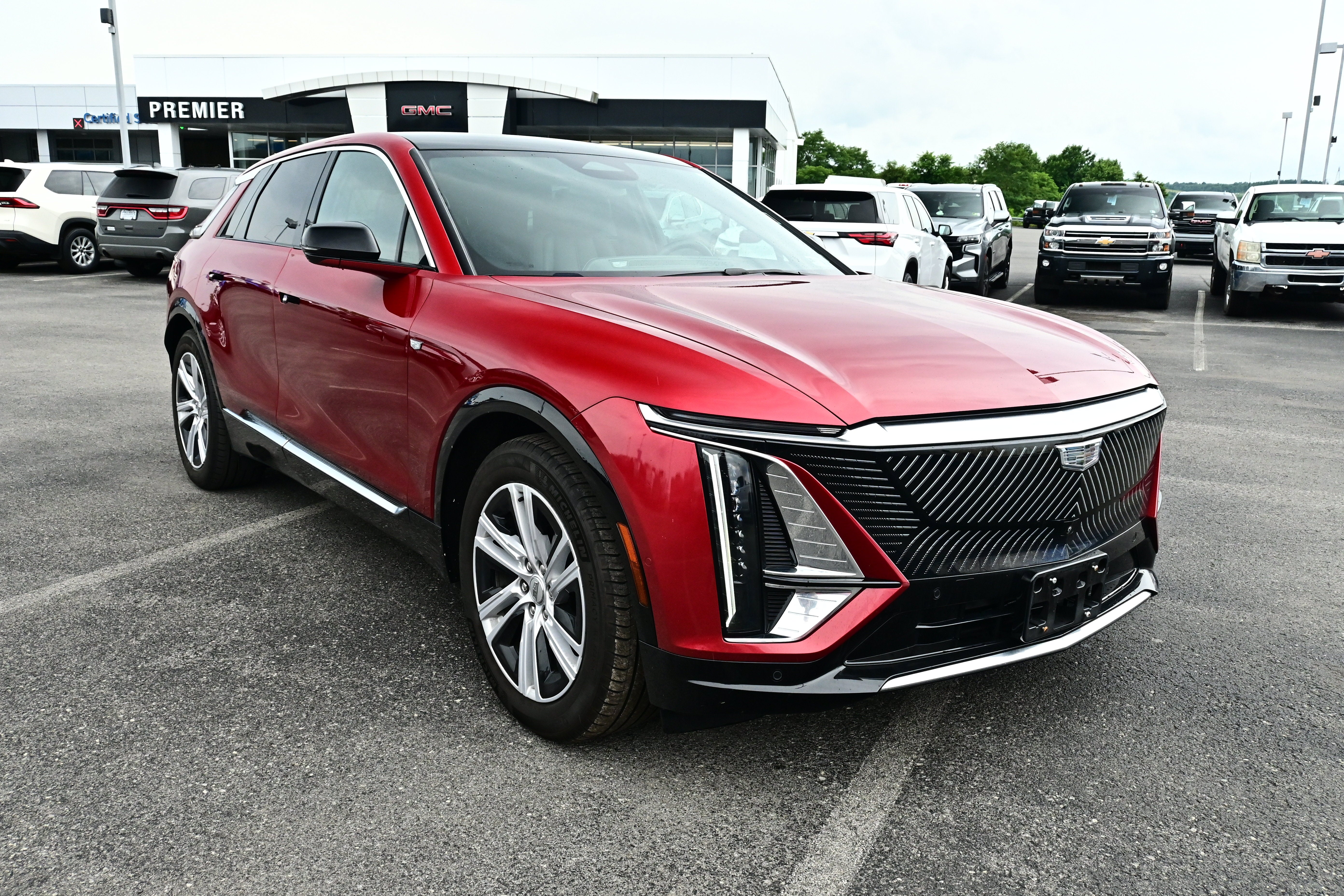 2024 Cadillac LYRIQ Tech