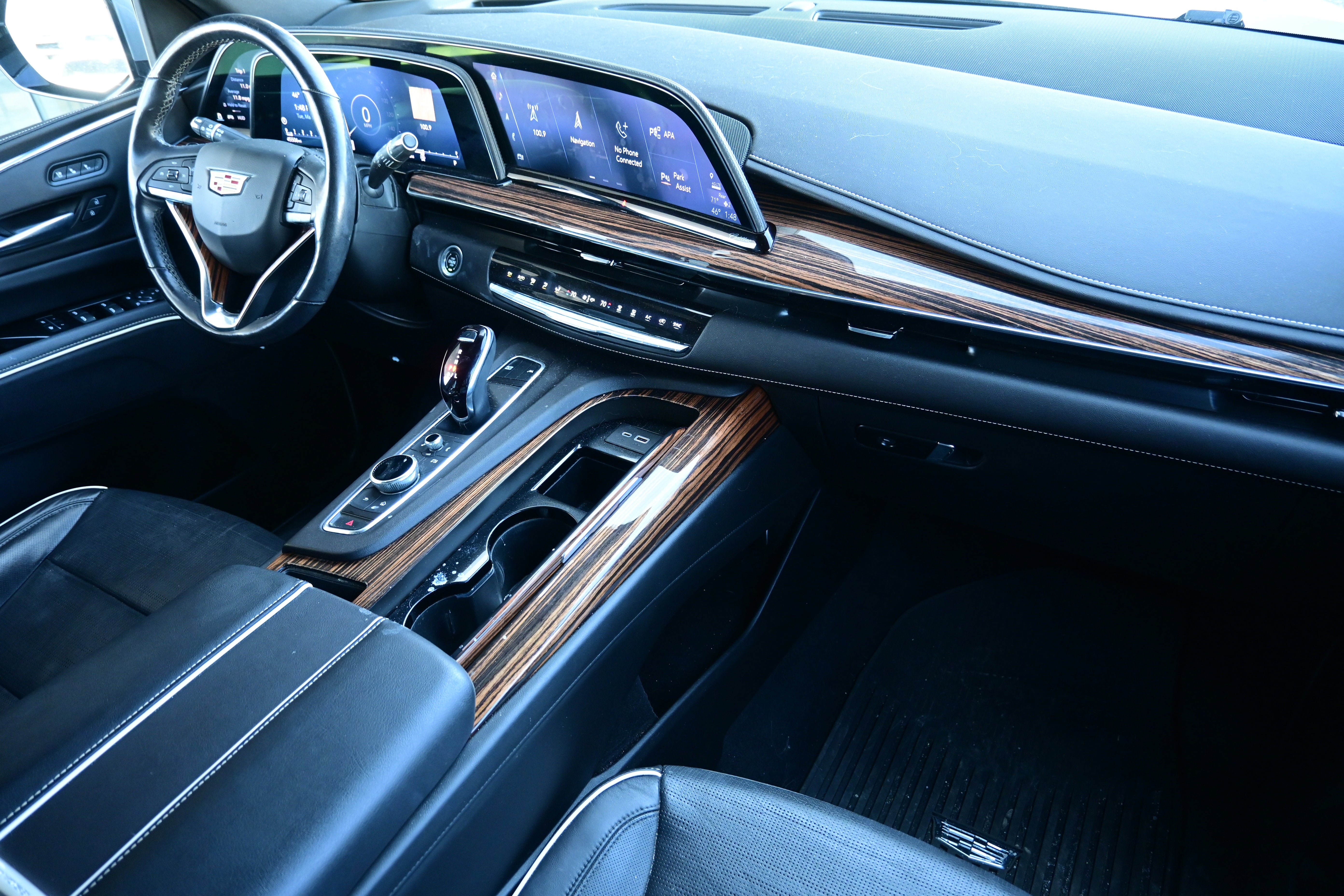 2021 Cadillac Escalade ESV Premium Luxury