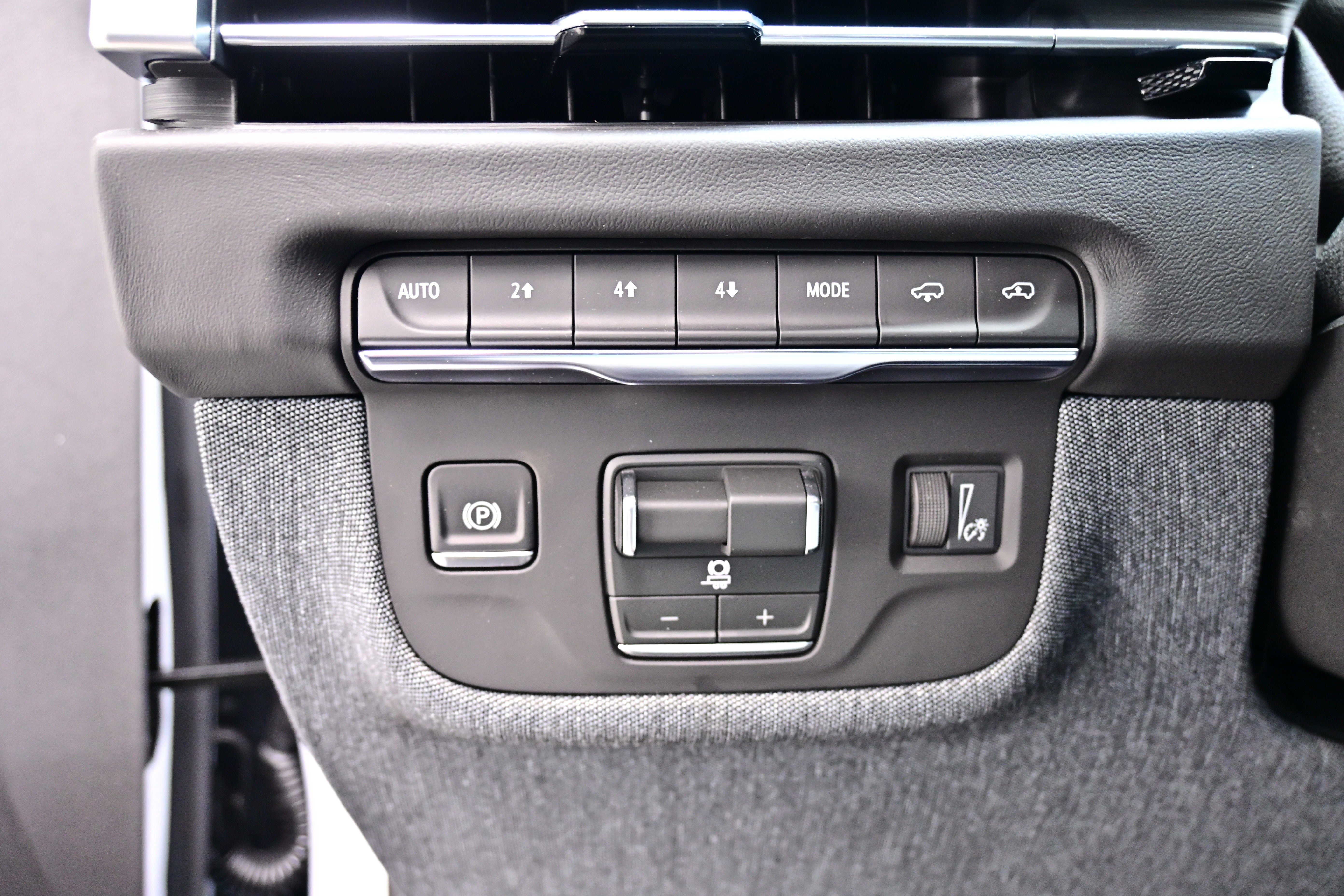2026 Cadillac Escalade 4WD Platinum Luxury