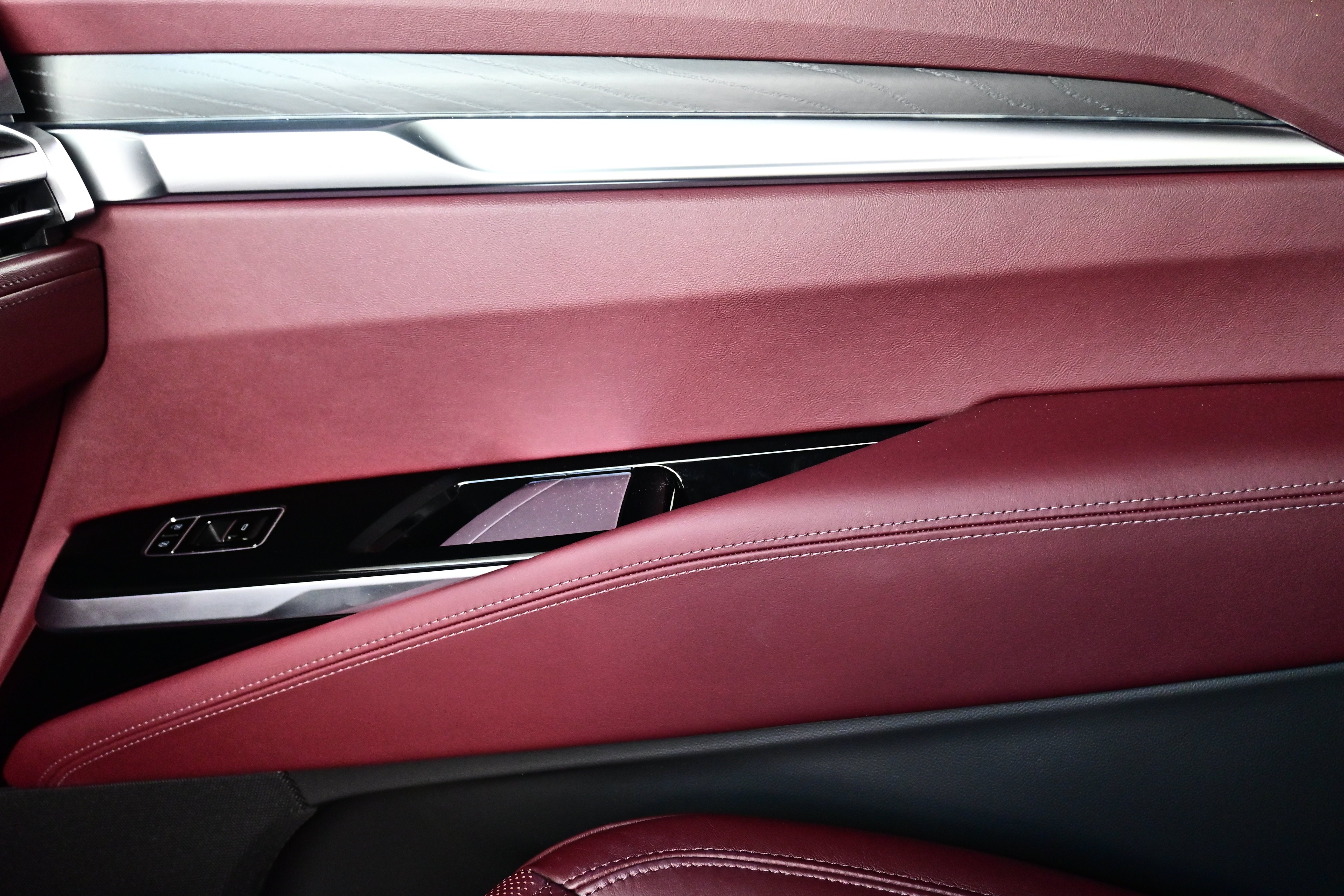 2026 Cadillac Escalade 4WD Sport