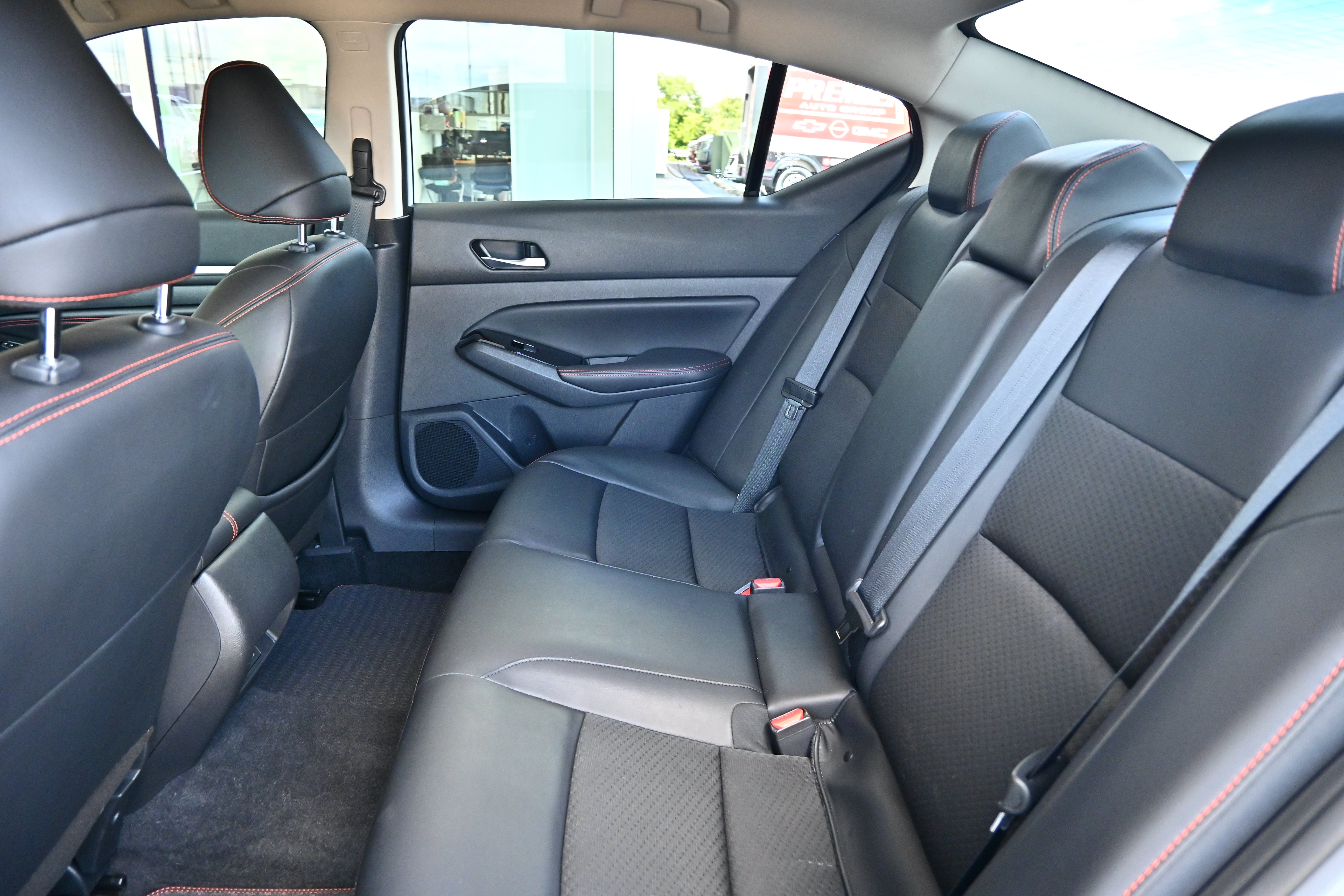 2023 Nissan Altima SR