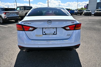 2023 Nissan Altima SR