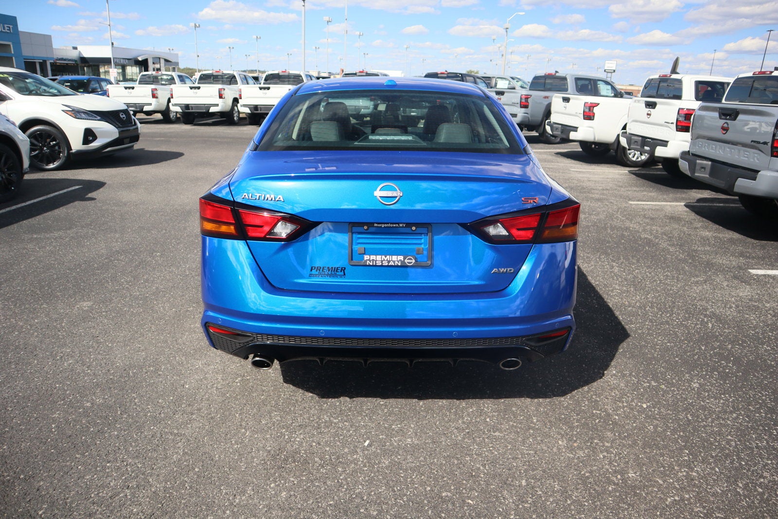 2025 Nissan Altima SR