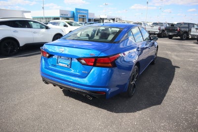 2025 Nissan Altima SR