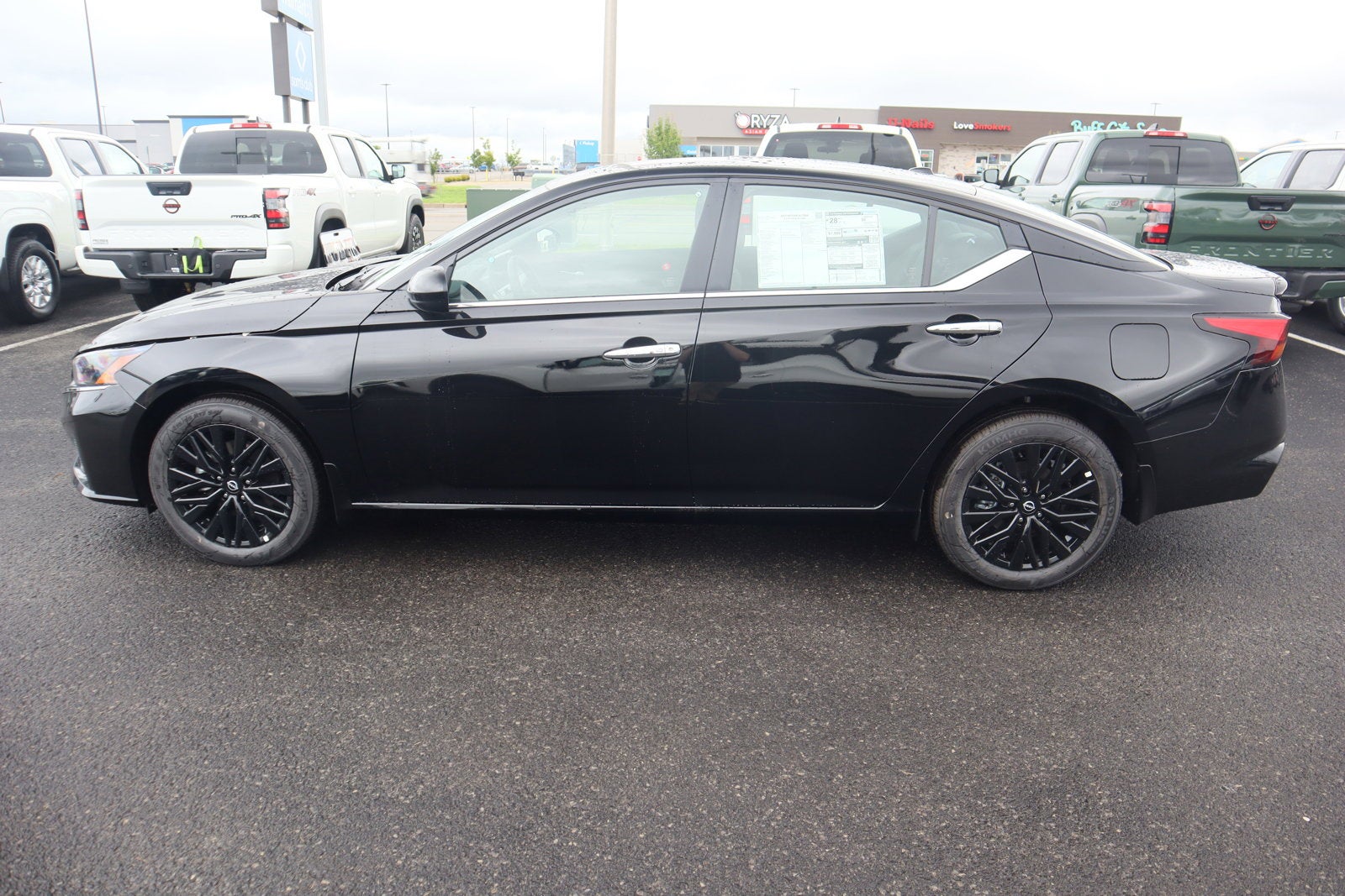 2025 Nissan Altima SV