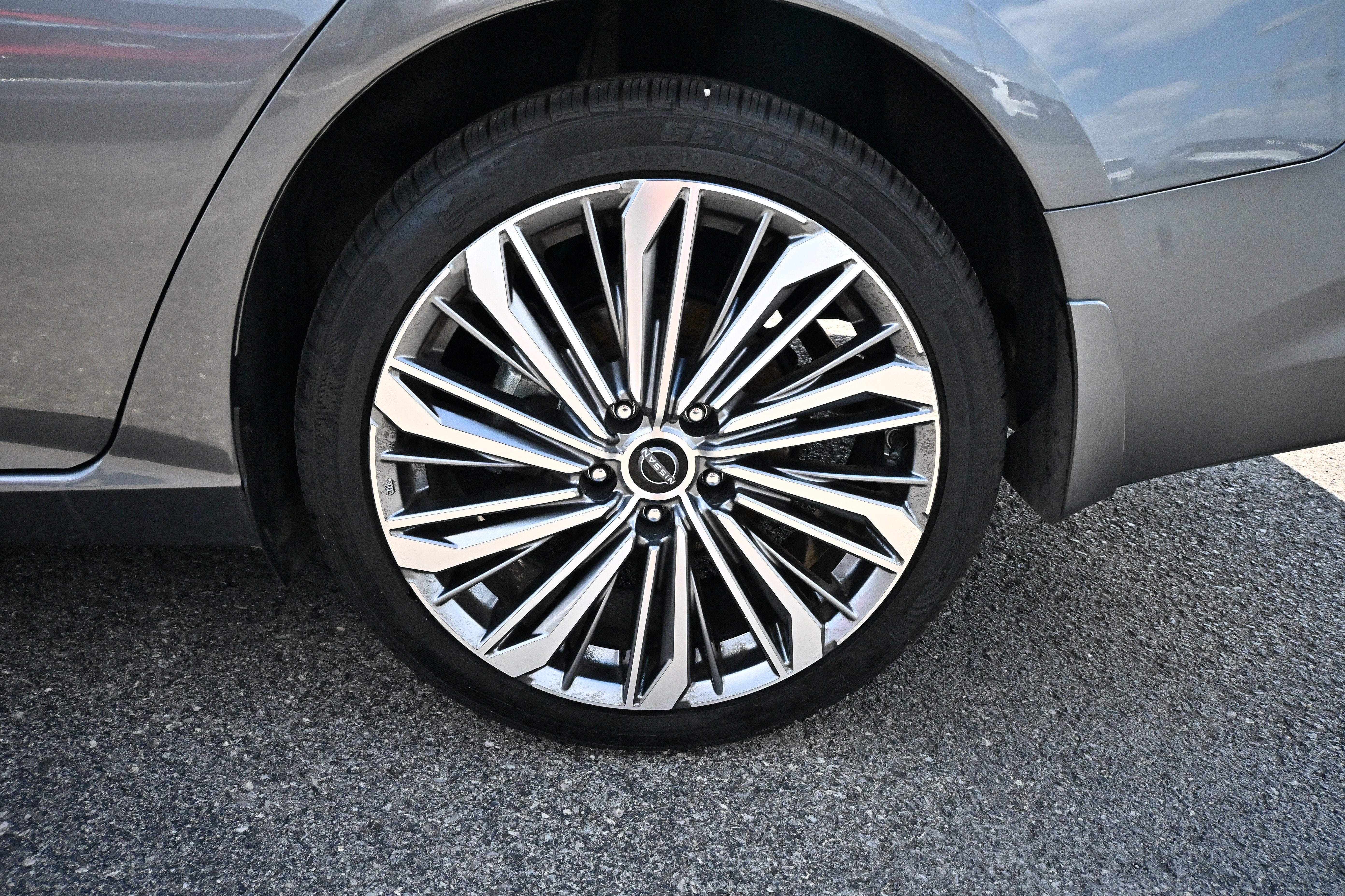 2023 Nissan Altima SL