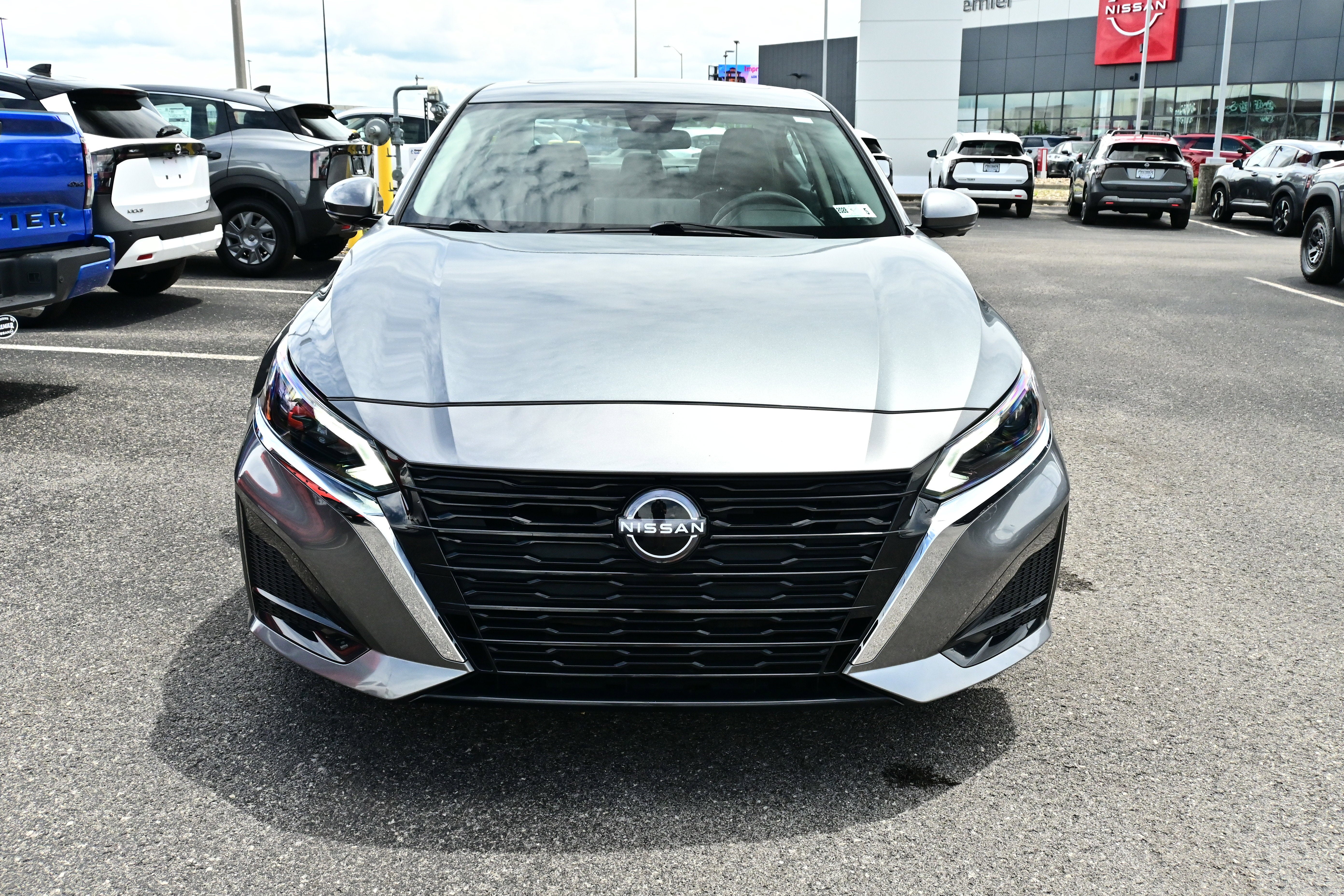 2023 Nissan Altima SL