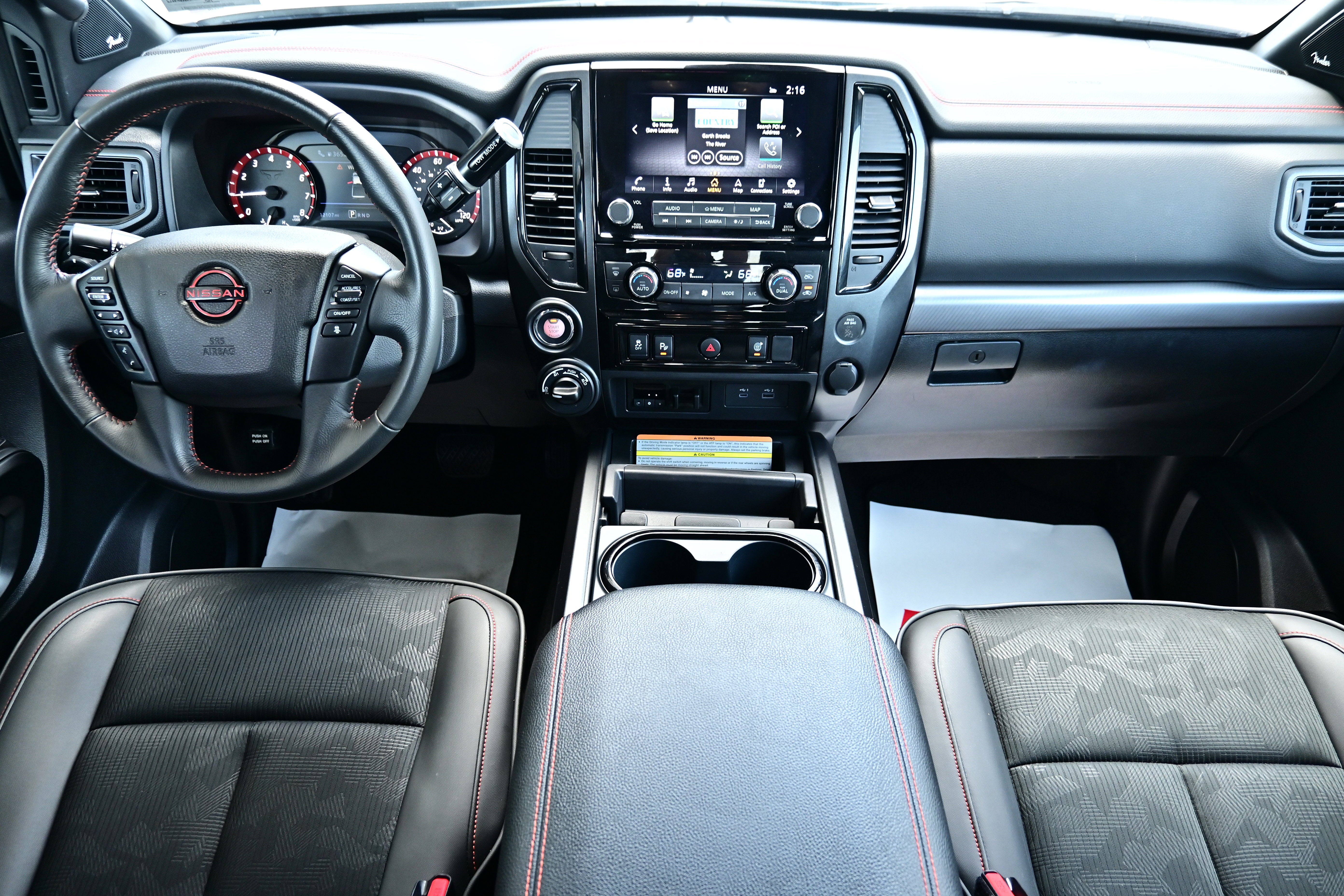 2024 Nissan Titan PRO-4X - Photo 16