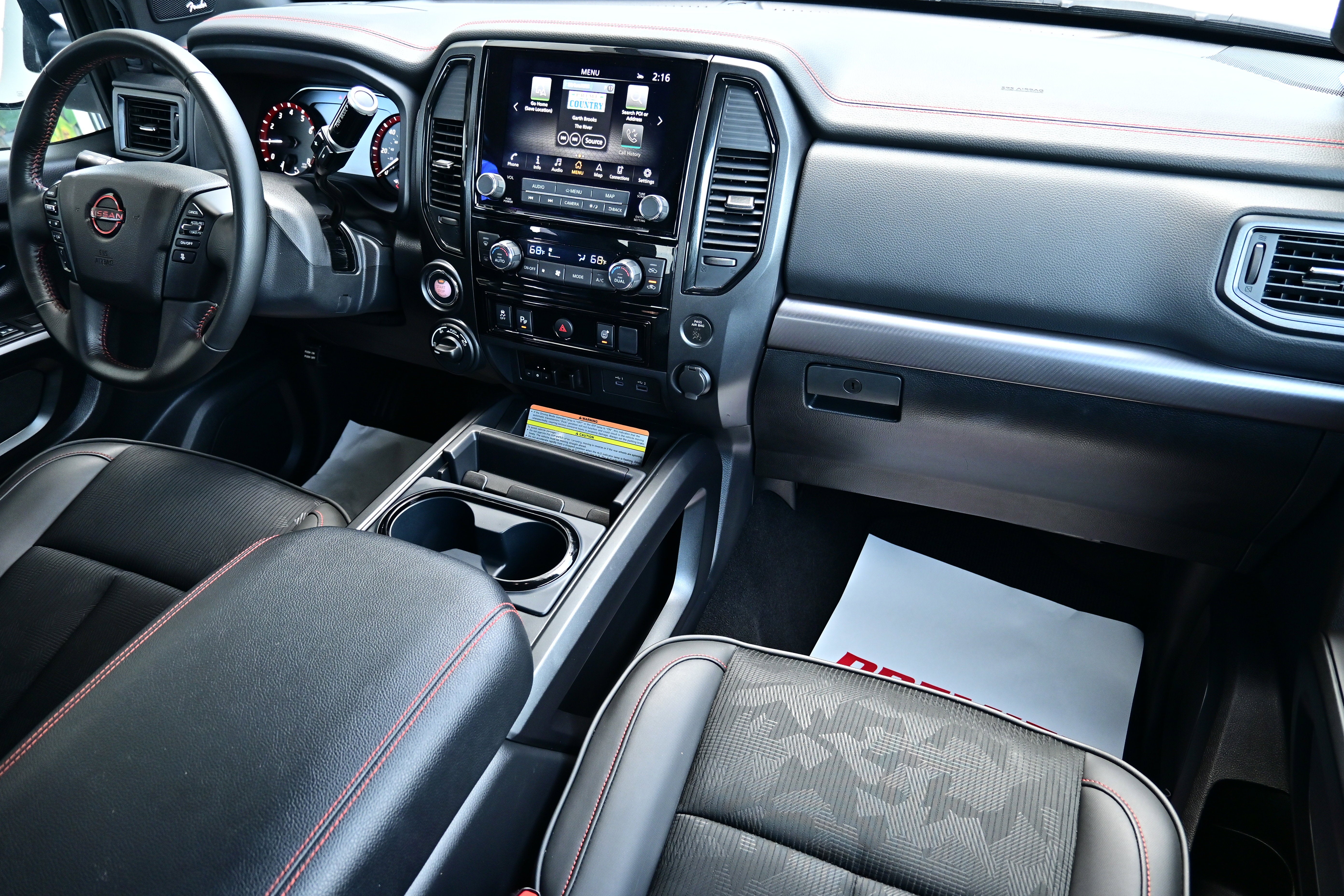 2024 Nissan Titan PRO-4X - Photo 19