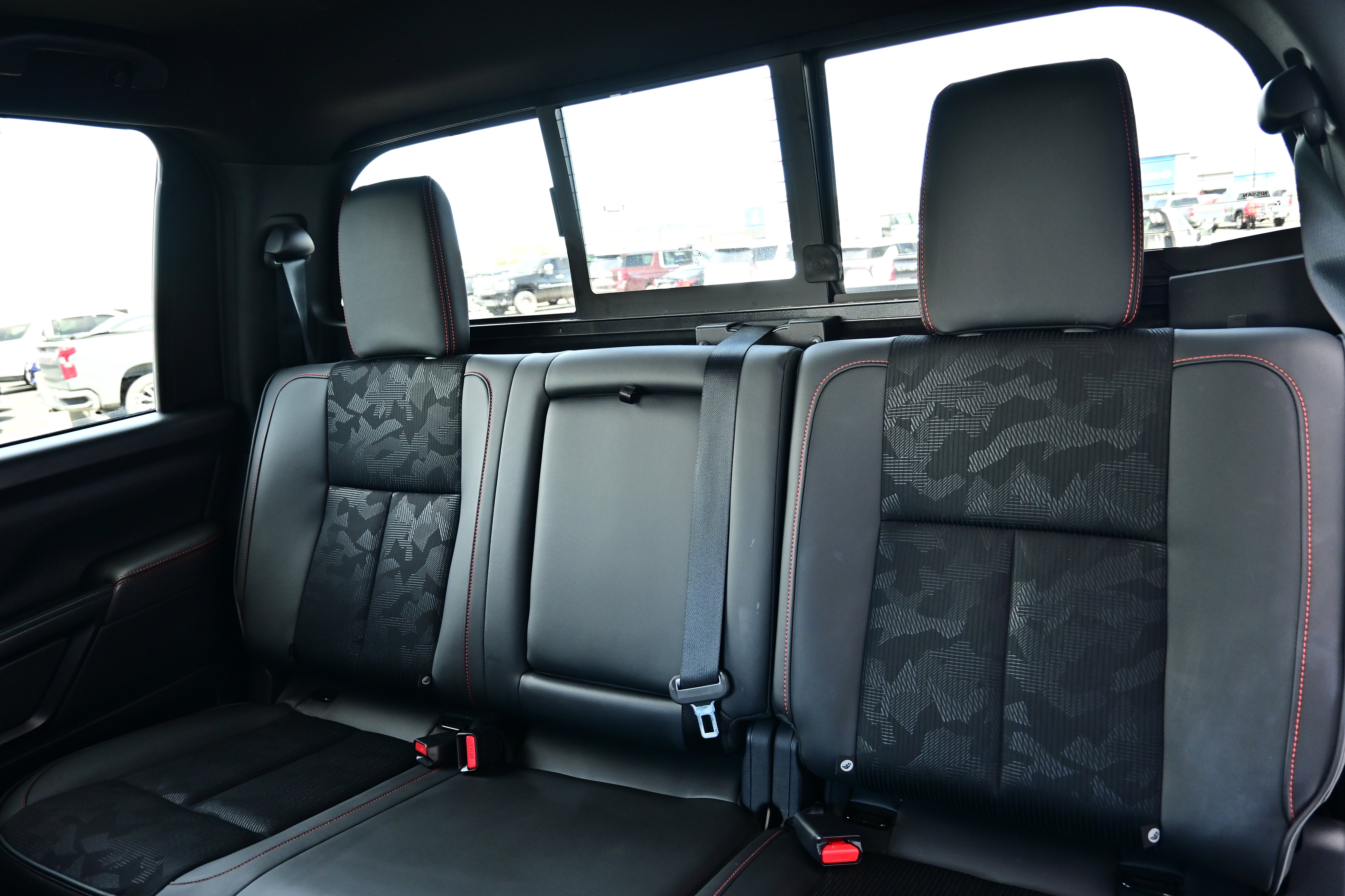 2024 Nissan Titan PRO-4X - Photo 26