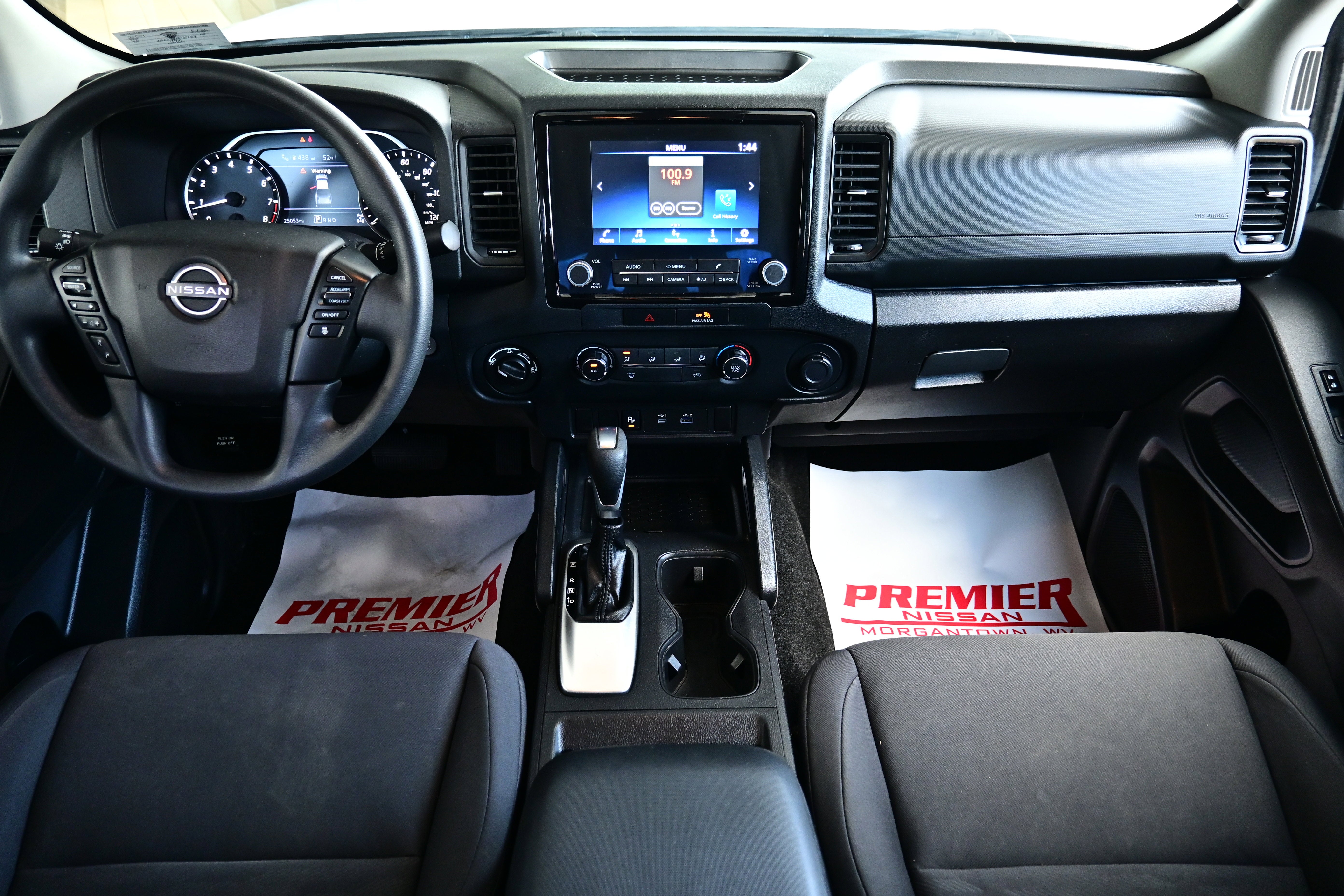 2022 Nissan Frontier Crew Cab S