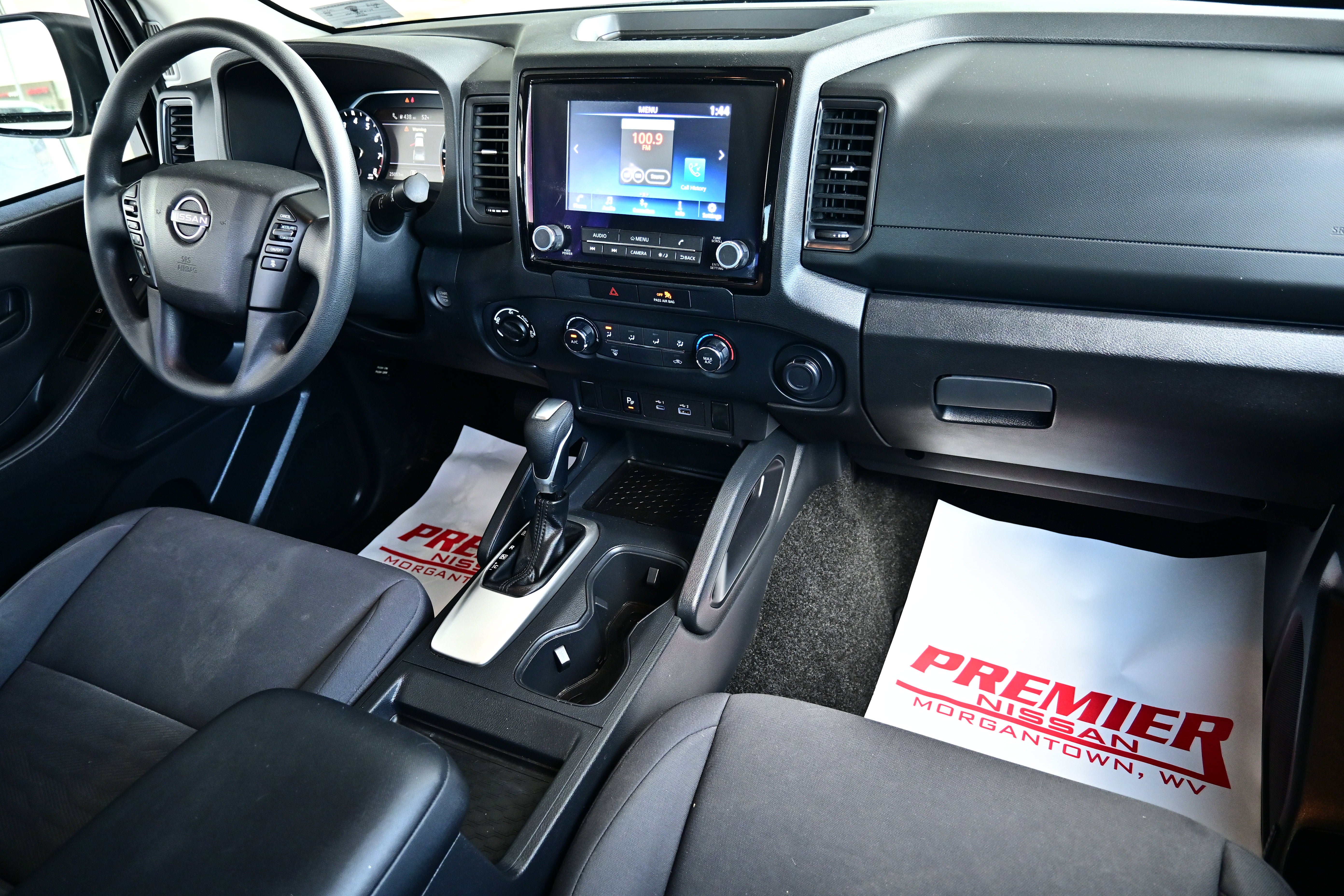 2022 Nissan Frontier Crew Cab S