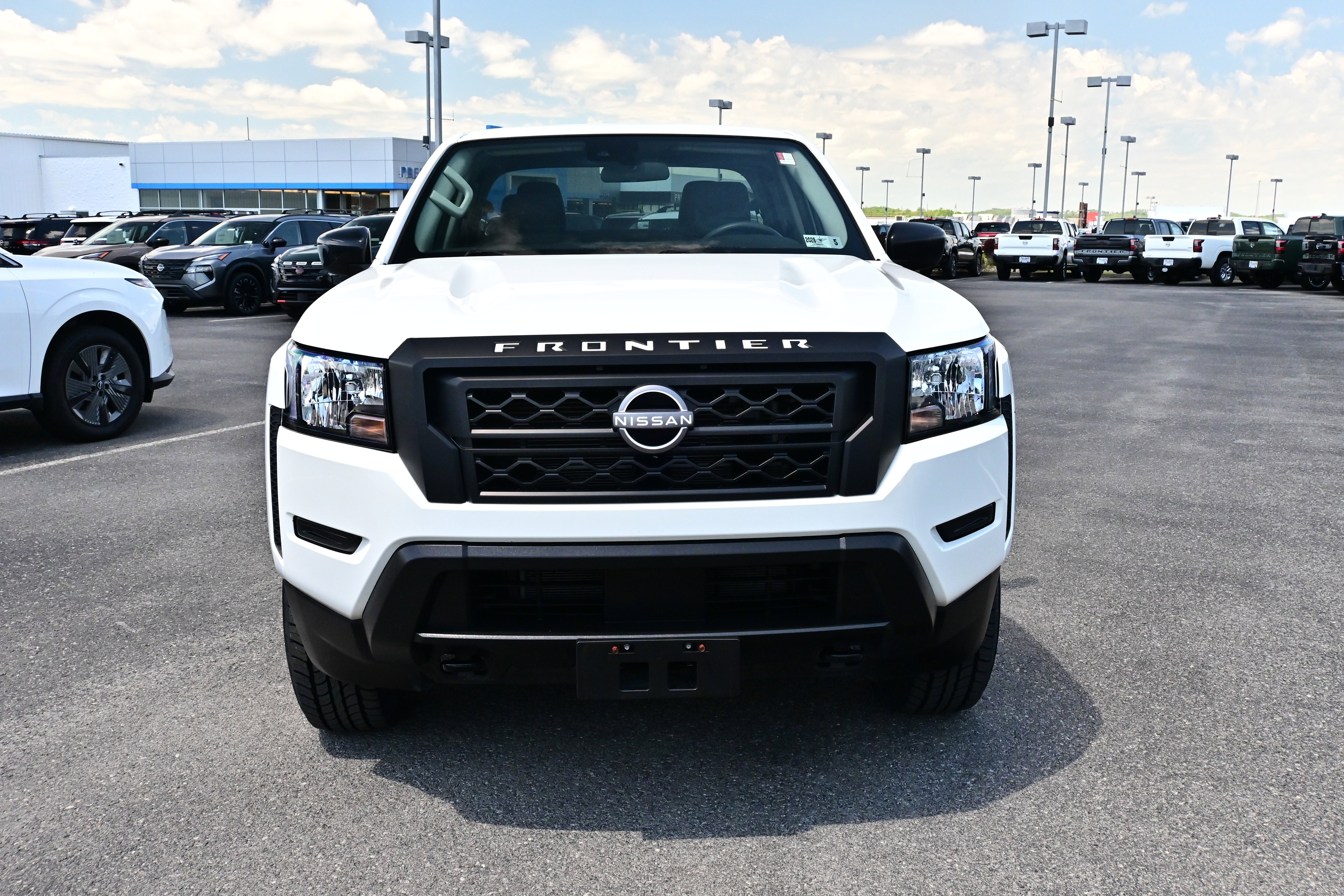 2022 Nissan Frontier Crew Cab S