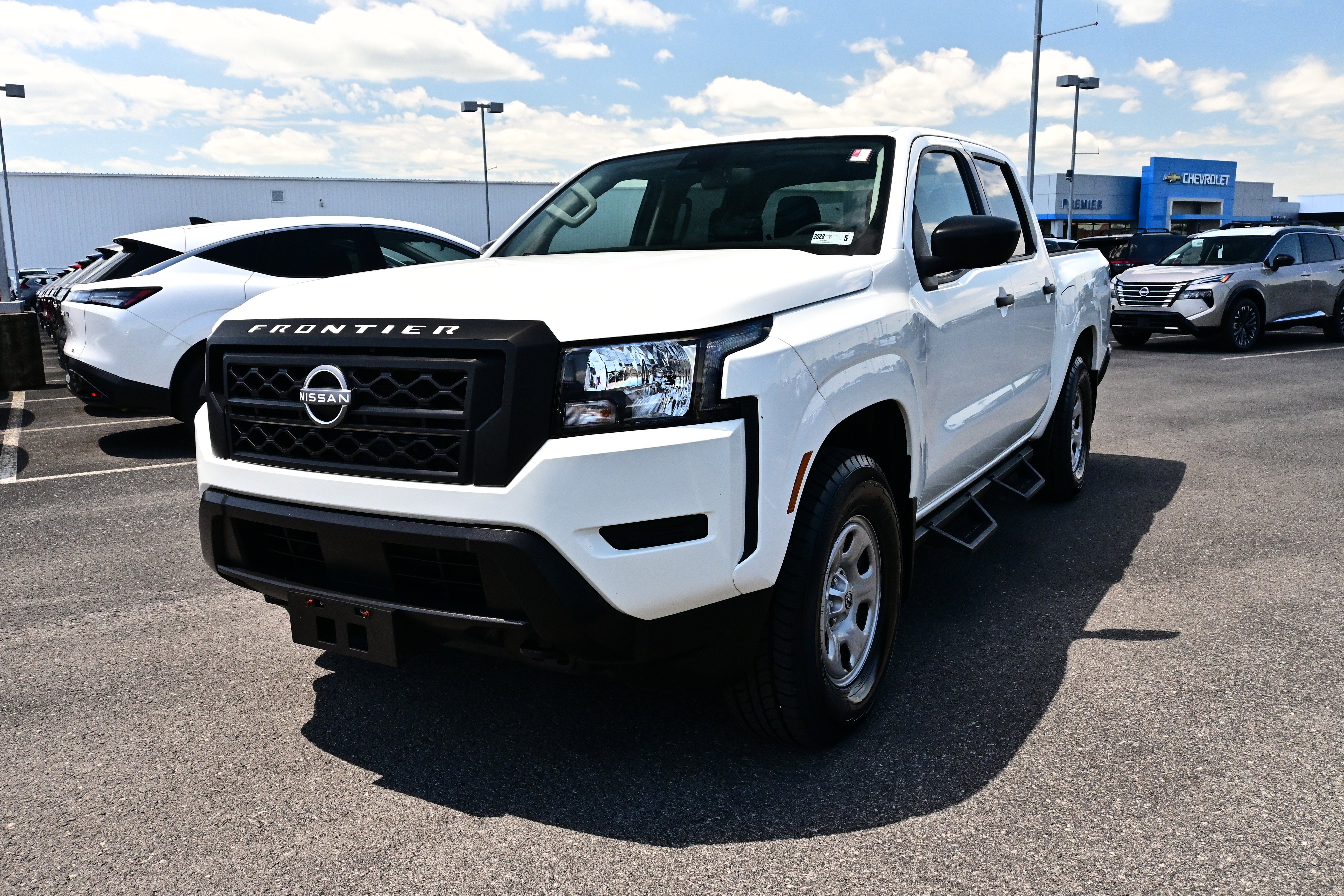 2022 Nissan Frontier Crew Cab S